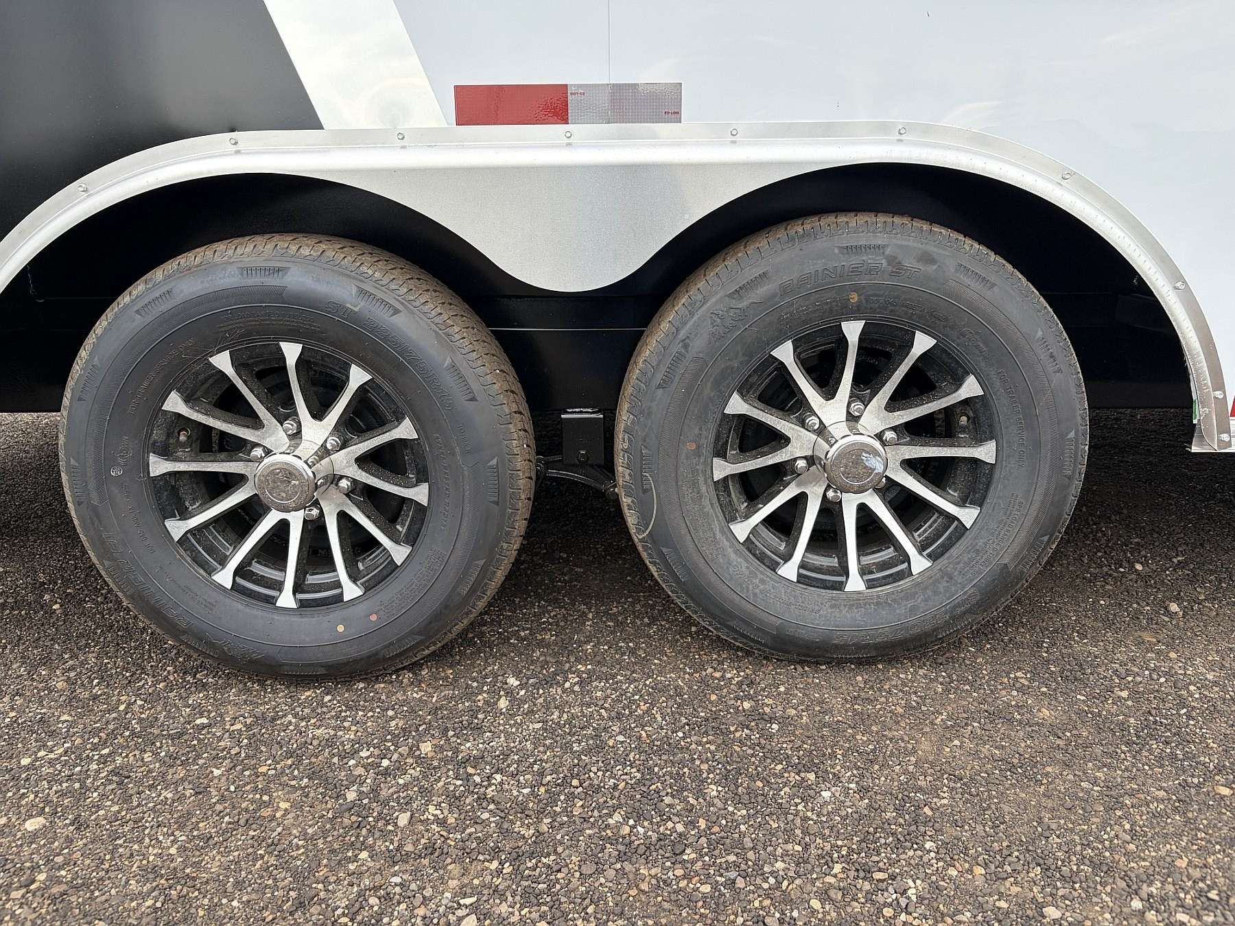 2027 Royal 8.5'x22' Enclosed Cargo w/ Aluminum Wheels