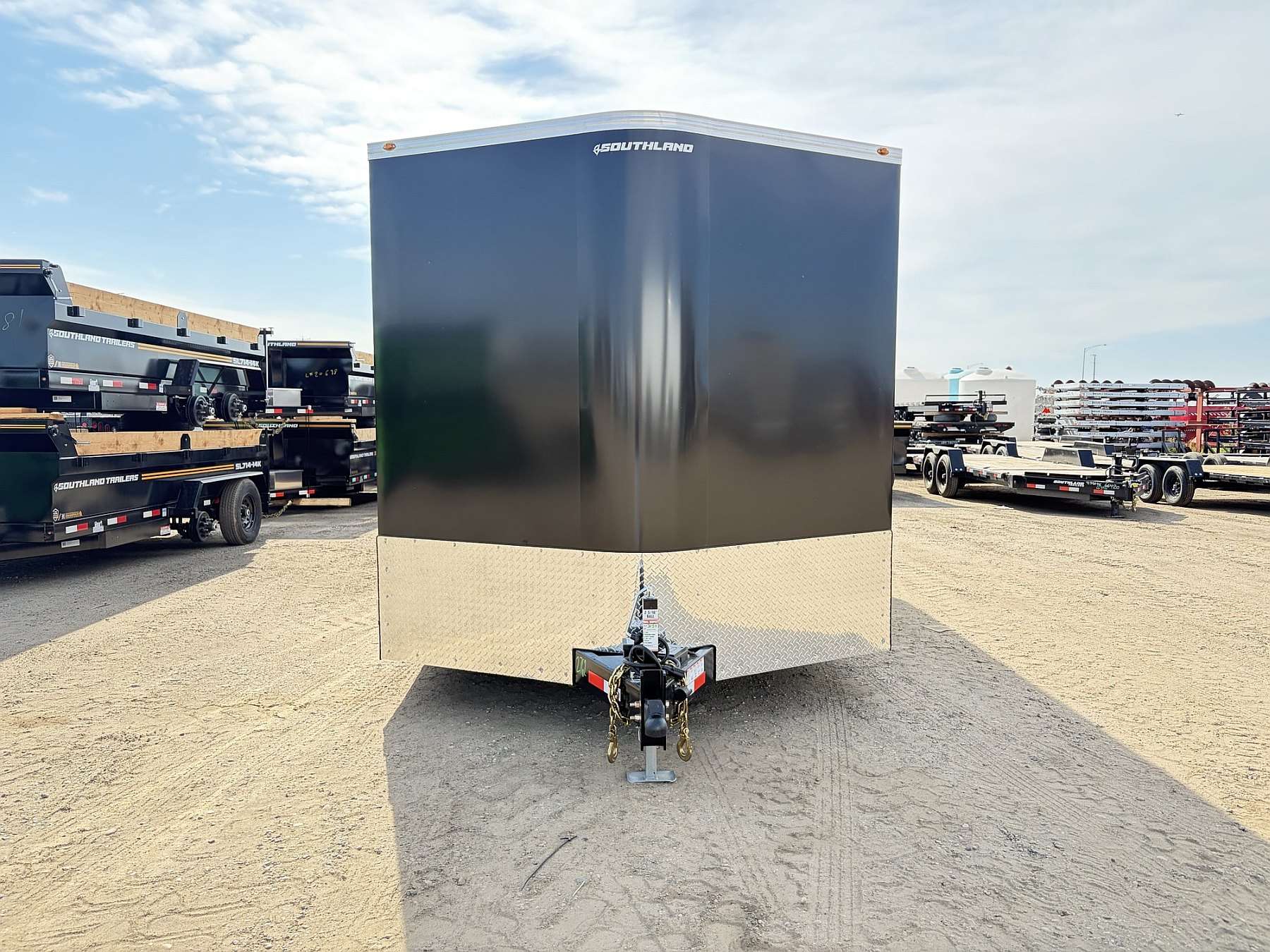 2027 Royal 8.5'x22' Enclosed Cargo w/ Aluminum Wheels