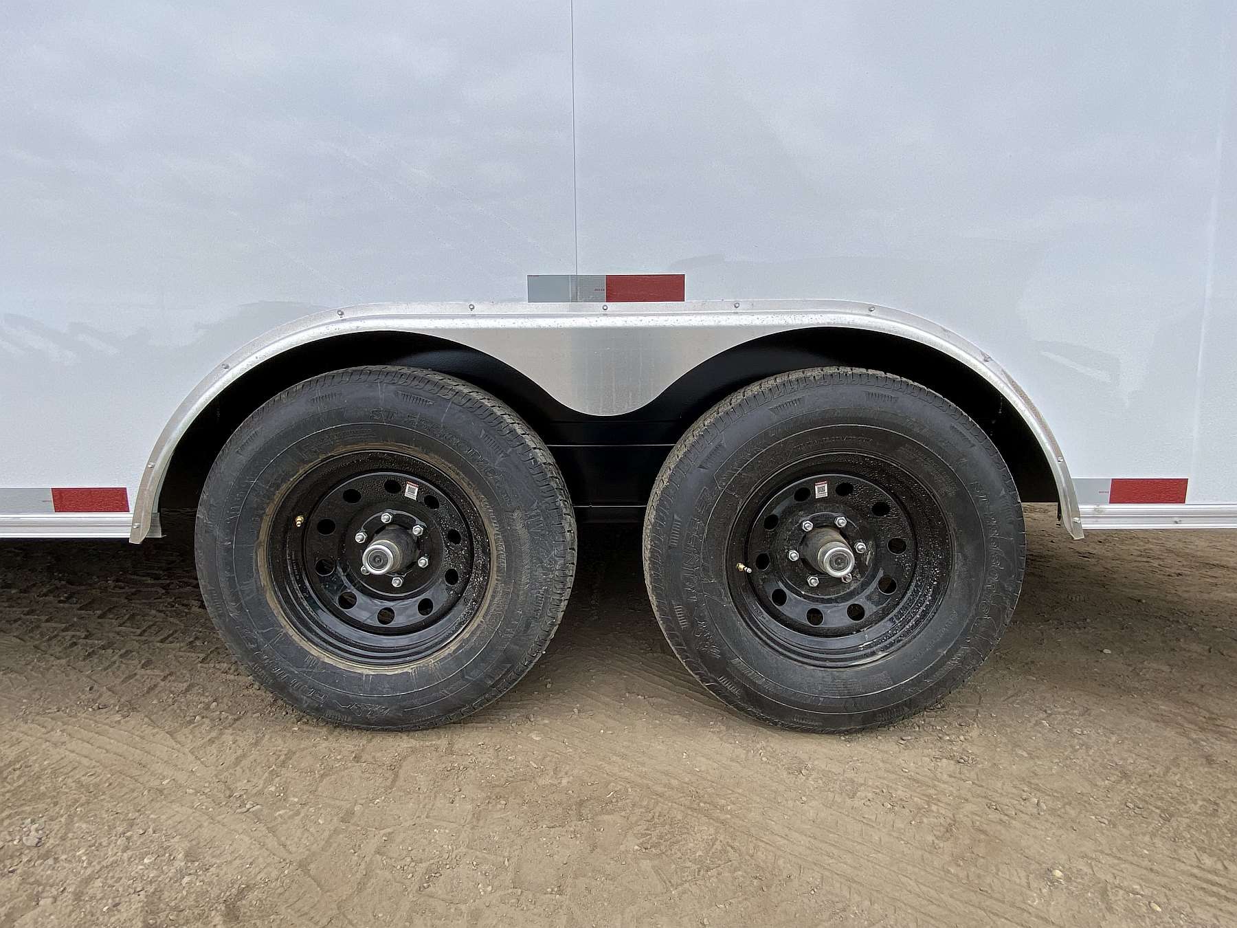 2027 Royal 8.5'x22' Enclosed Cargo w/ Torsion Axles