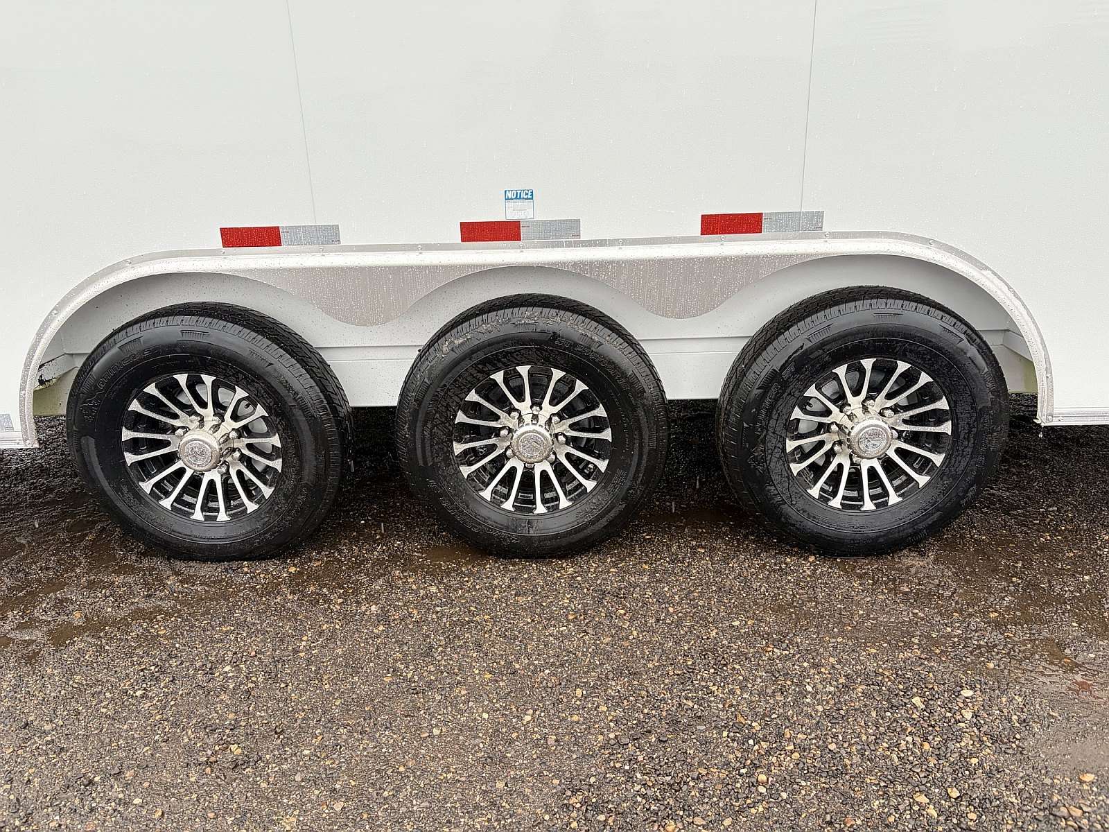 2027 Royal 8.5'x24' Fully Insulated Gooseneck Cargo Trailer