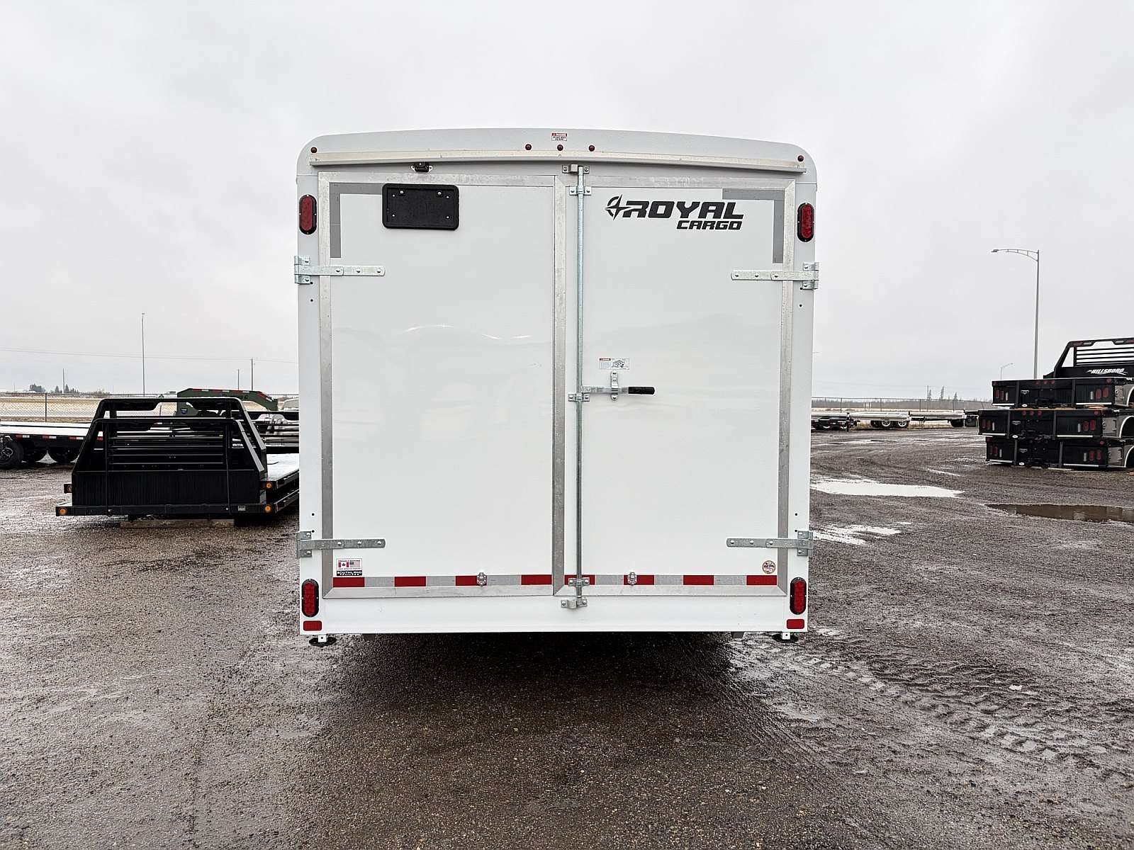 2027 Royal 8.5'x24' Fully Insulated Gooseneck Cargo Trailer
