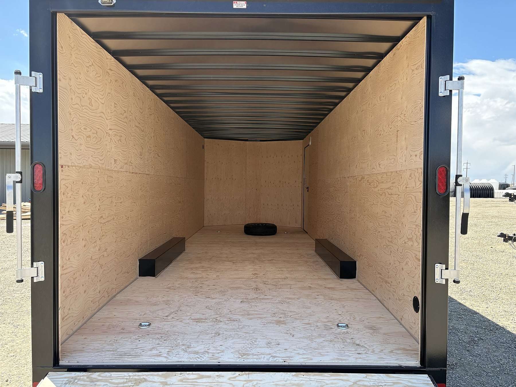 2027 Royal 8.5'x26' Enclosed Cargo w/ Ramp Door