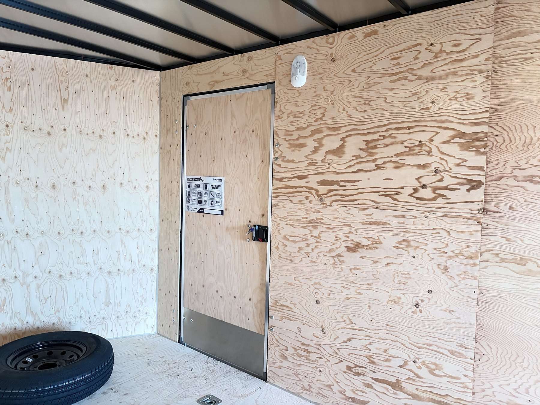 2027 Royal 8.5'x26' Enclosed Cargo w/ Torsion Axles