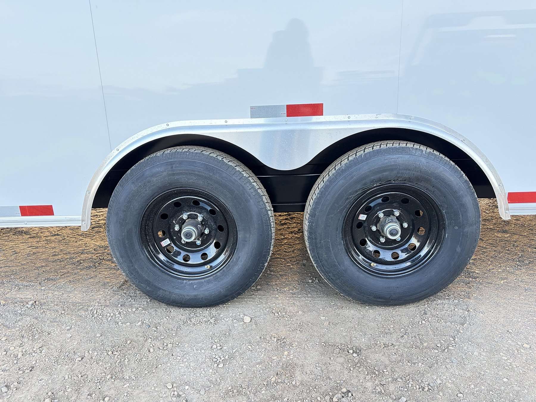 2027 Royal 8.5'x26' Enclosed Cargo w/ Torsion Axles