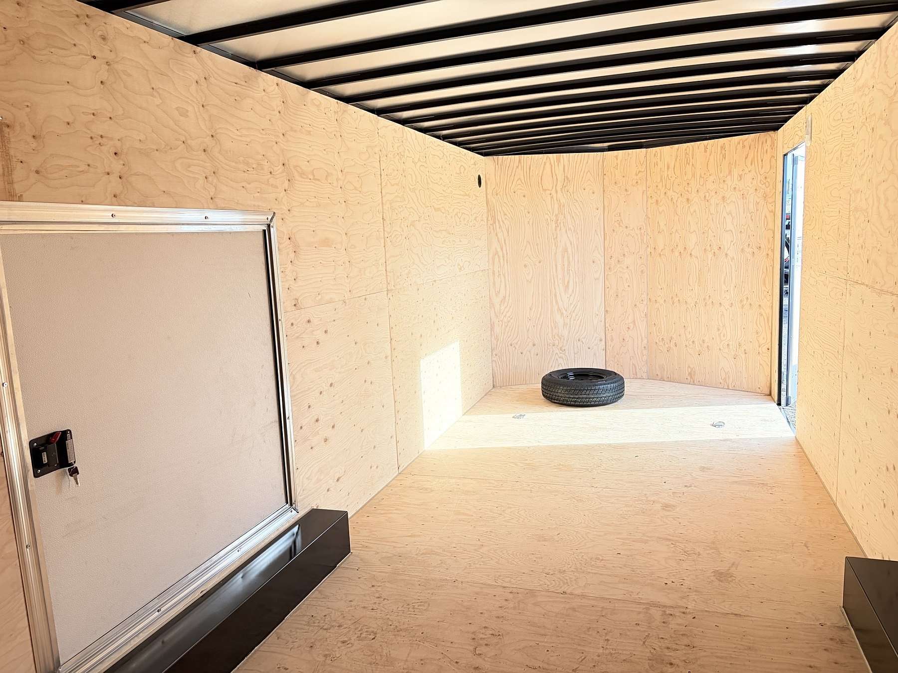 2027 Royal 8.5x26 Enclosed Cargo w/ Escape Door
