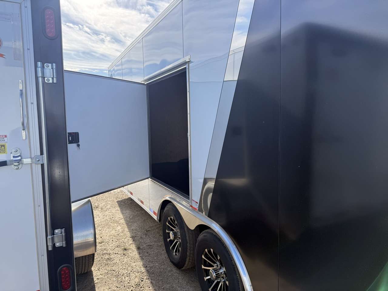 2027 Royal LARC 8'6" x 20' + V-Nose Car Hauler Trailer