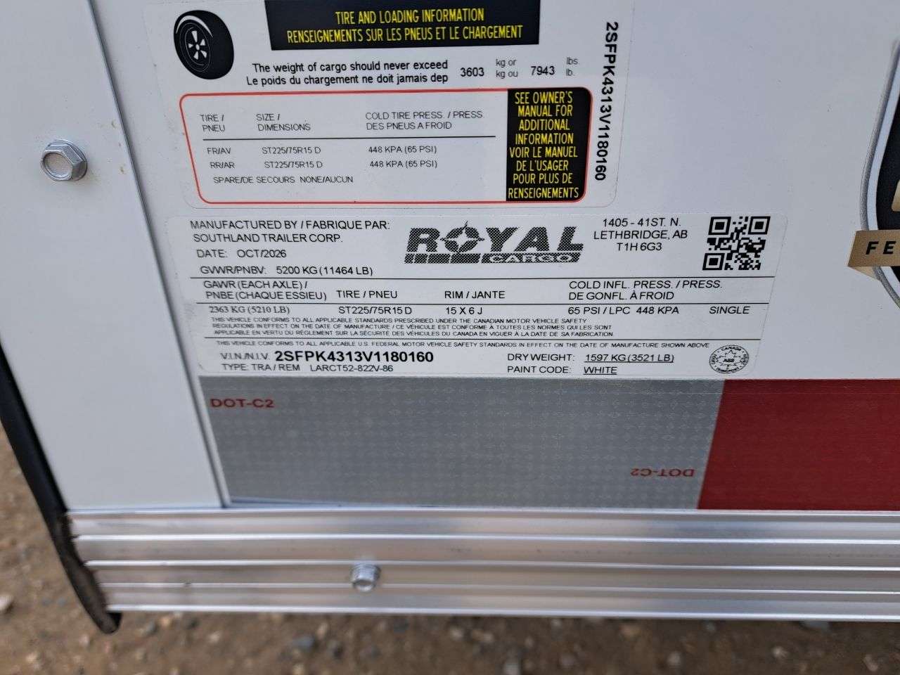 2027 Royal LARC 8'6" x 20' + V-Nose Car Hauler Trailer
