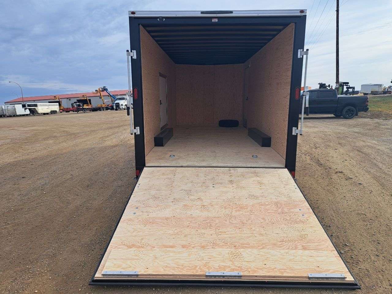 2027 Royal LARC 8'6" x 20' + V-Nose Car Hauler Trailer