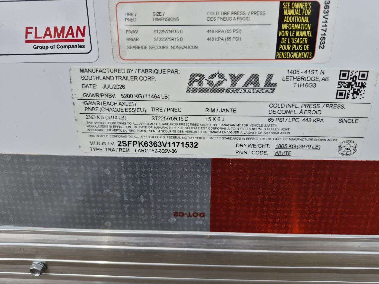 2027 Royal LARC 8'6" x 24' + V-Nose Car Hauler Trailer