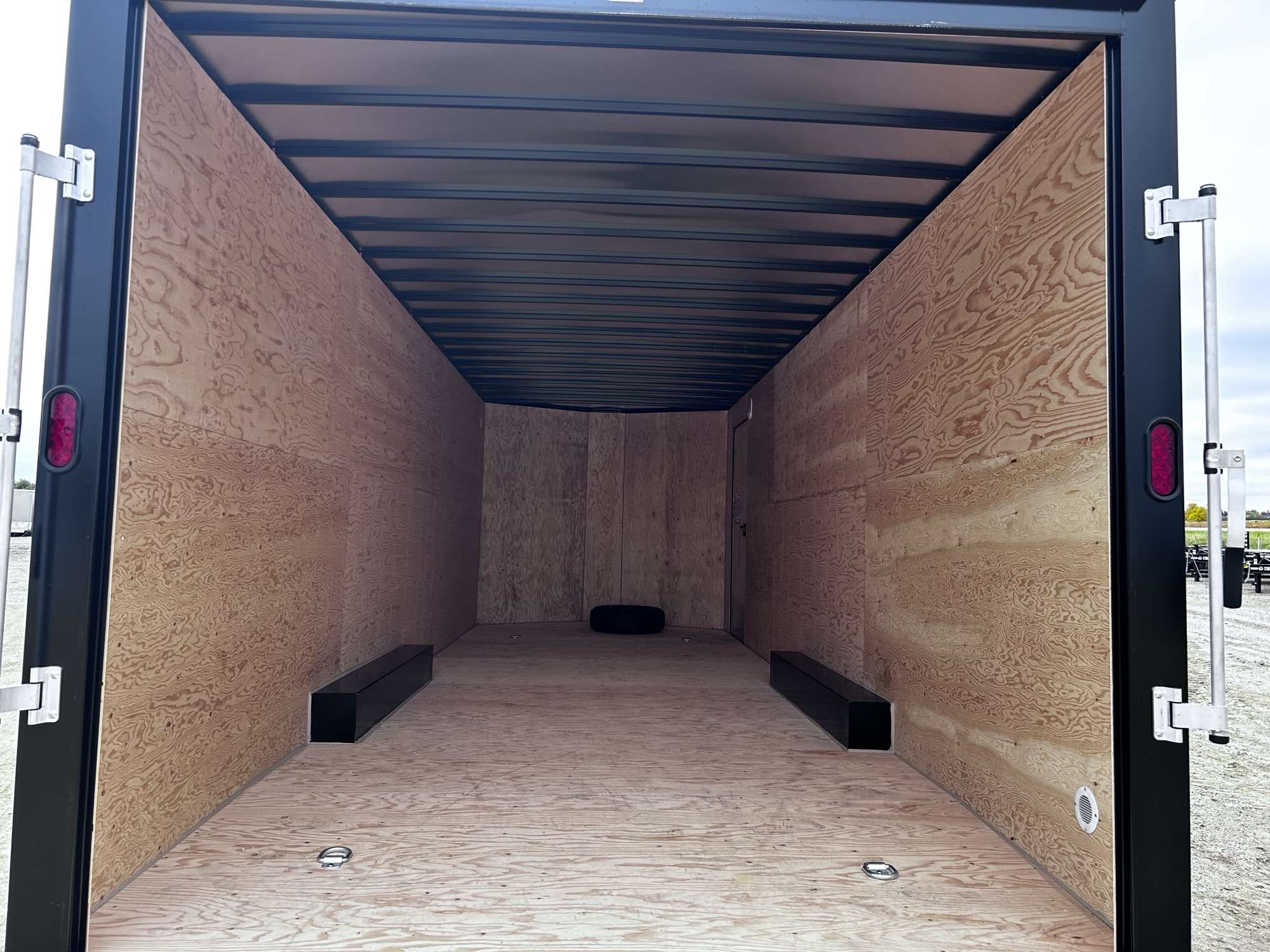 2027 Royal LARC 8'6" x 24' + V-Nose Car Hauler Trailer