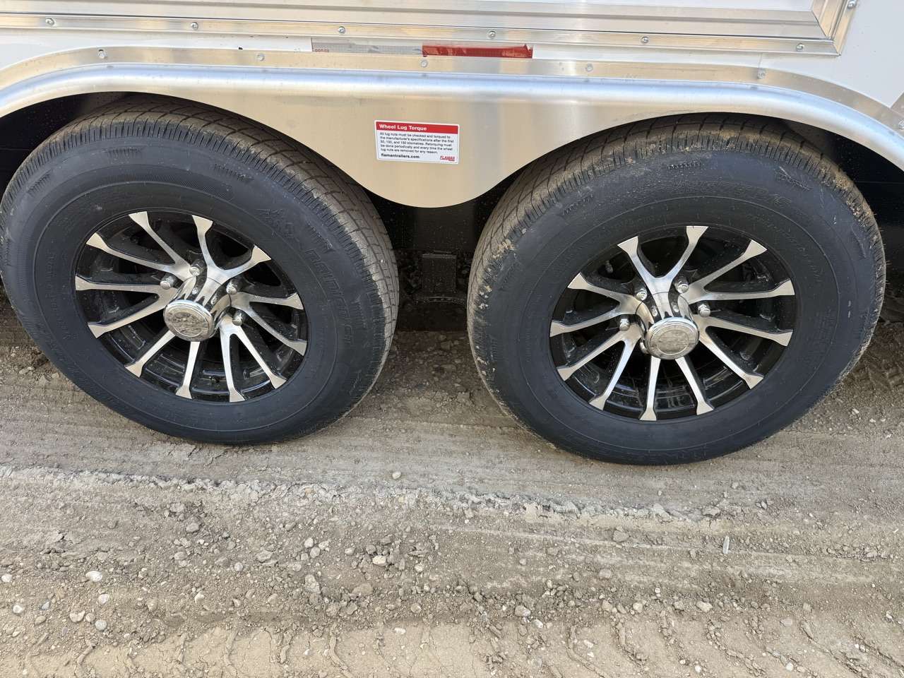 2027 Royal LARC 8'6" x 24' + V-Nose Car Hauler Trailer