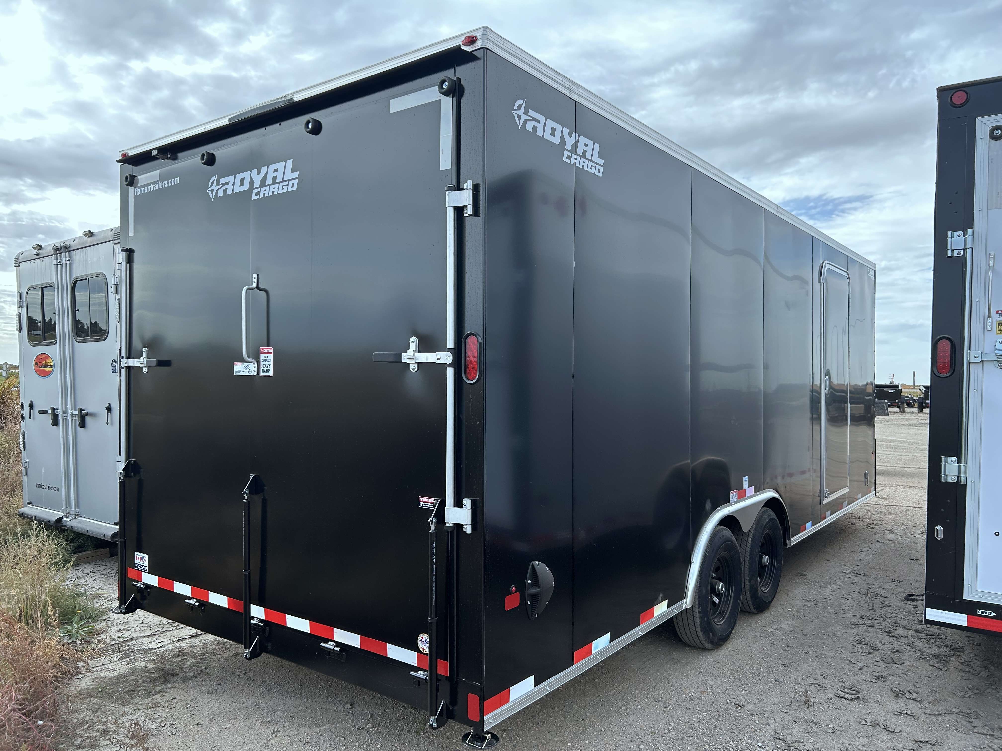 2027 Royal LARSM 8'6" x 22' + 4' V-Nose Toy Hauler Trailer