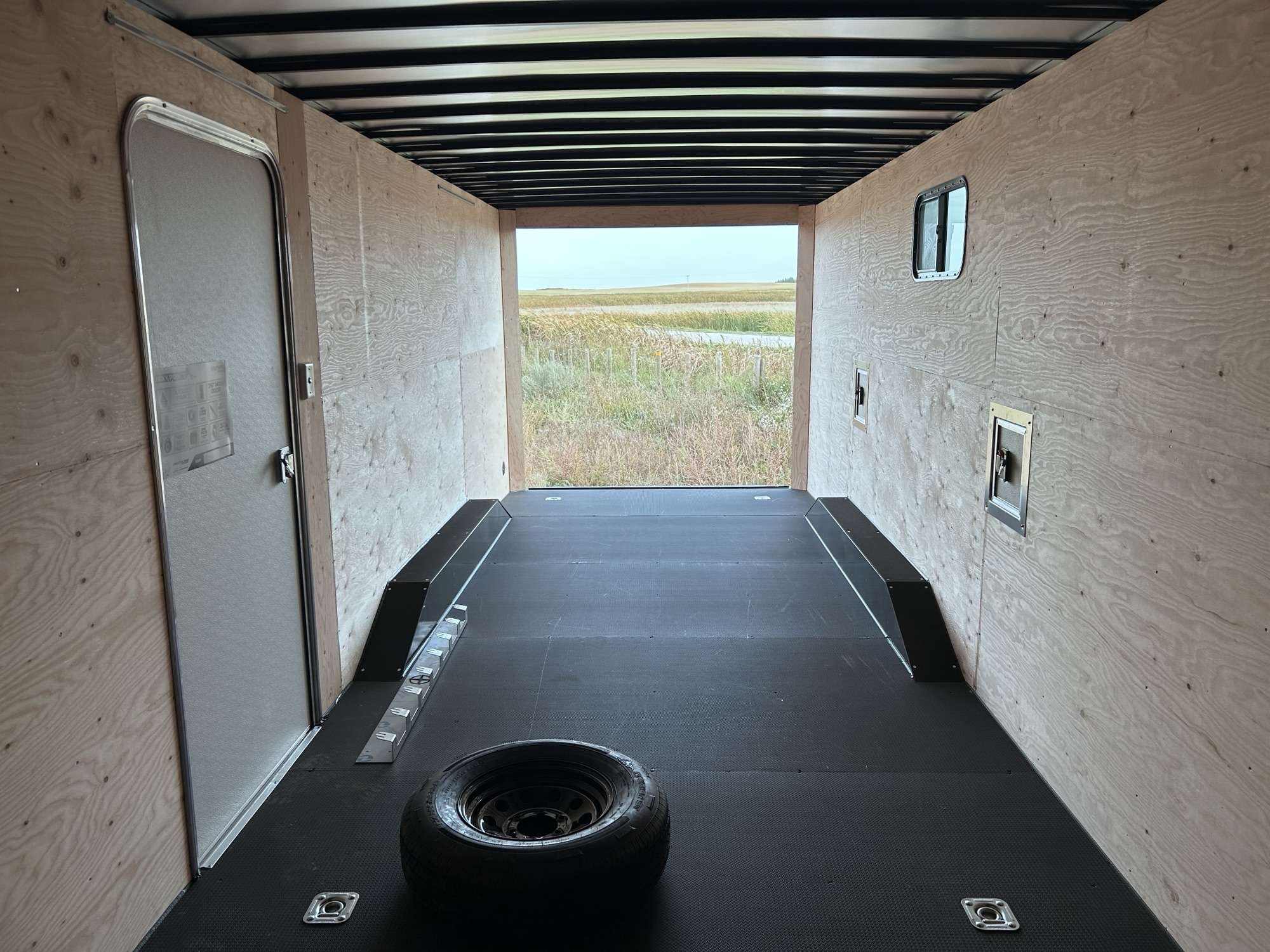 2027 Royal LARSM 8'6" x 22' + 4' V-Nose Toy Hauler Trailer