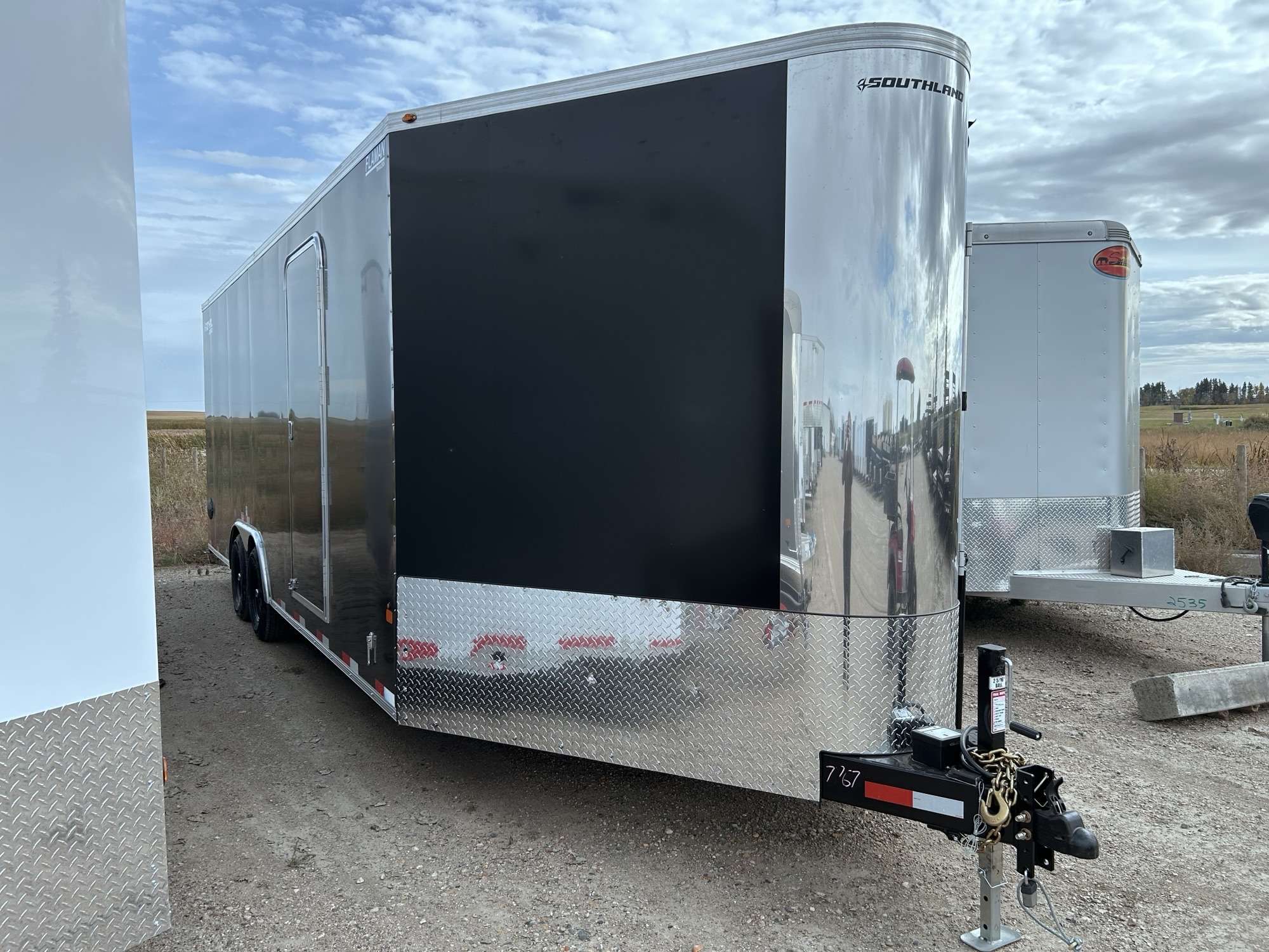 2027 Royal LARSM 8'6" x 22' + 4' V-Nose Toy Hauler Trailer