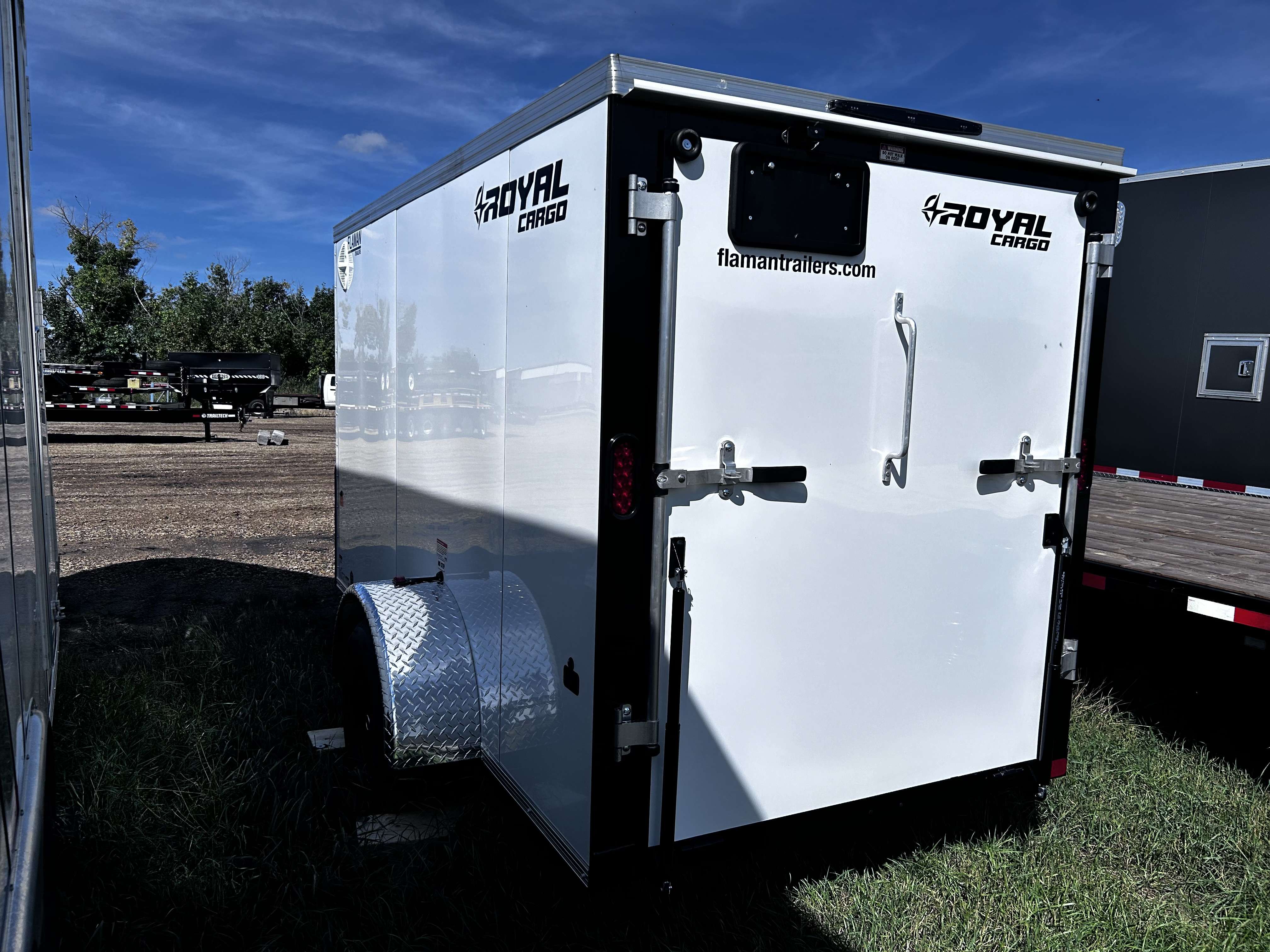 2027 Royal LCH 5' x 10' + V-Nose Cargo Trailer
