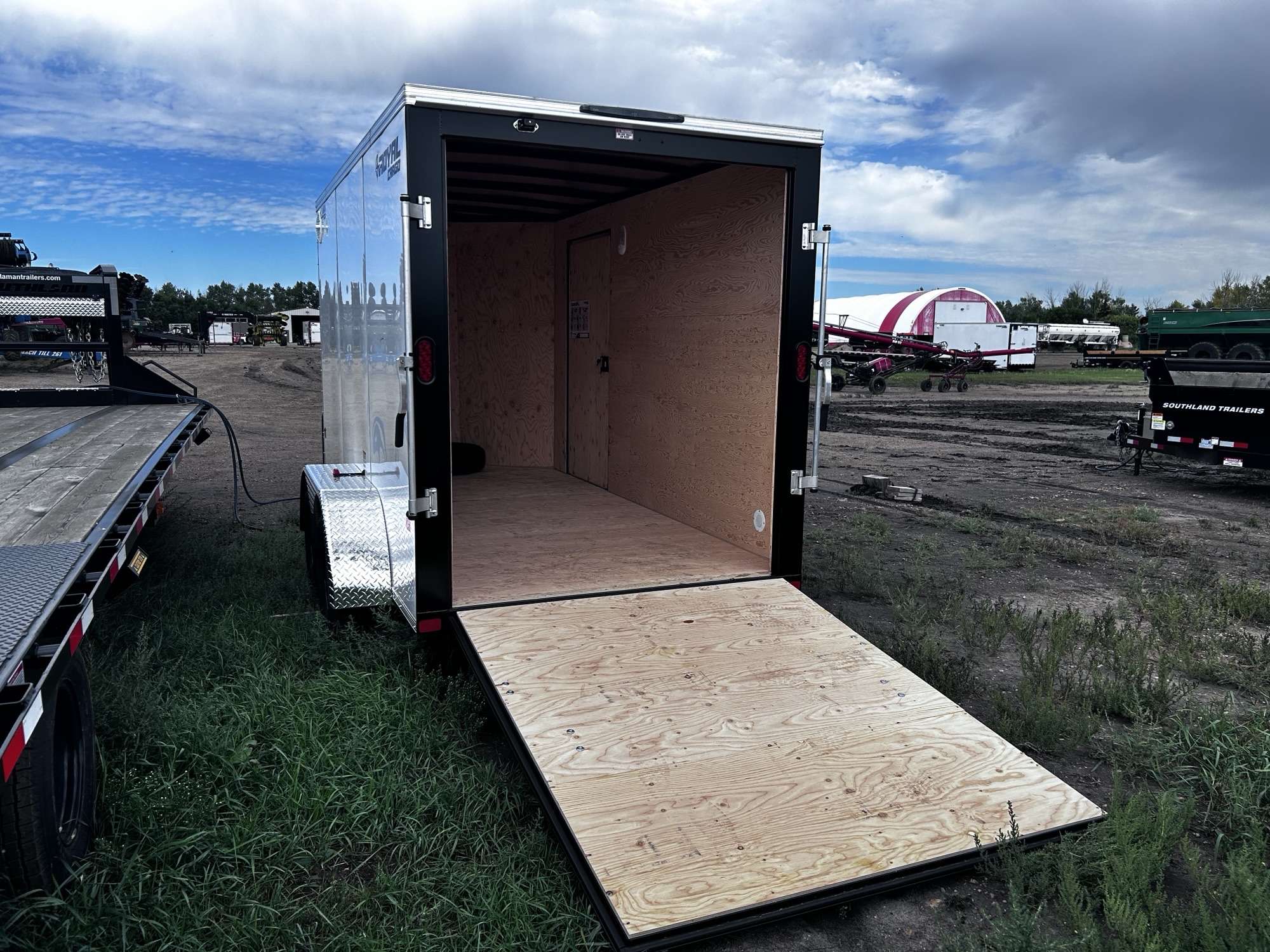 2027 Royal LCH 6' x 12' + V-Nose Cargo Trailer