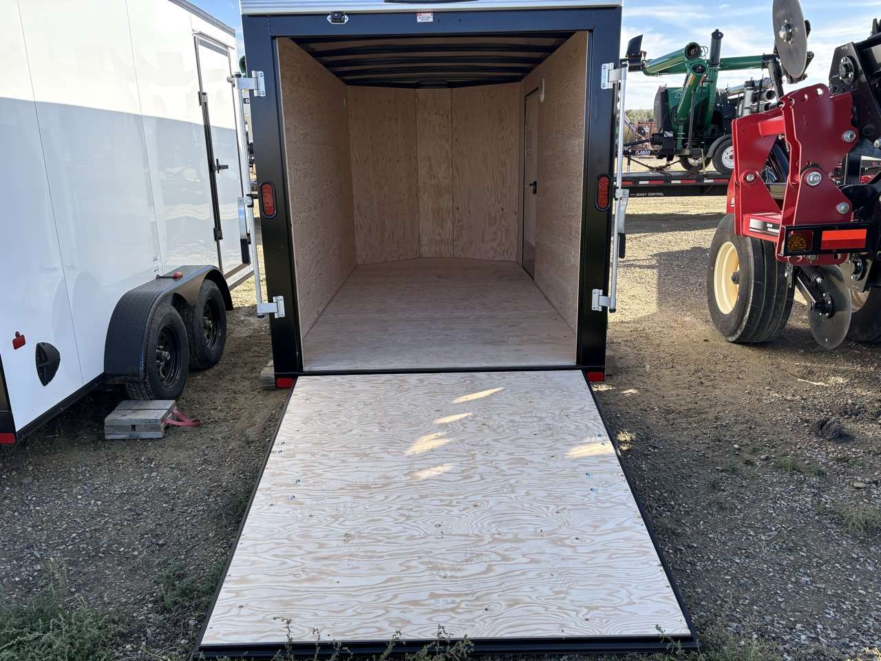 2027 Royal LCH 6' x 12' + V-Nose Cargo Trailer