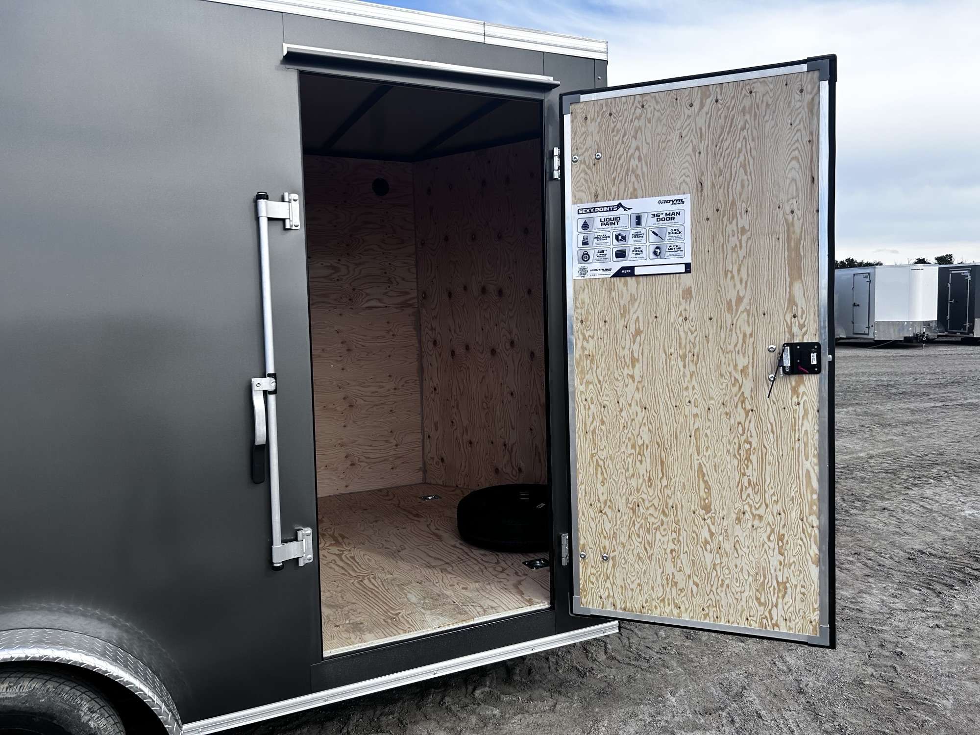 2027 Royal LCH 7'6" x 14' + V-Nose Cargo Trailer