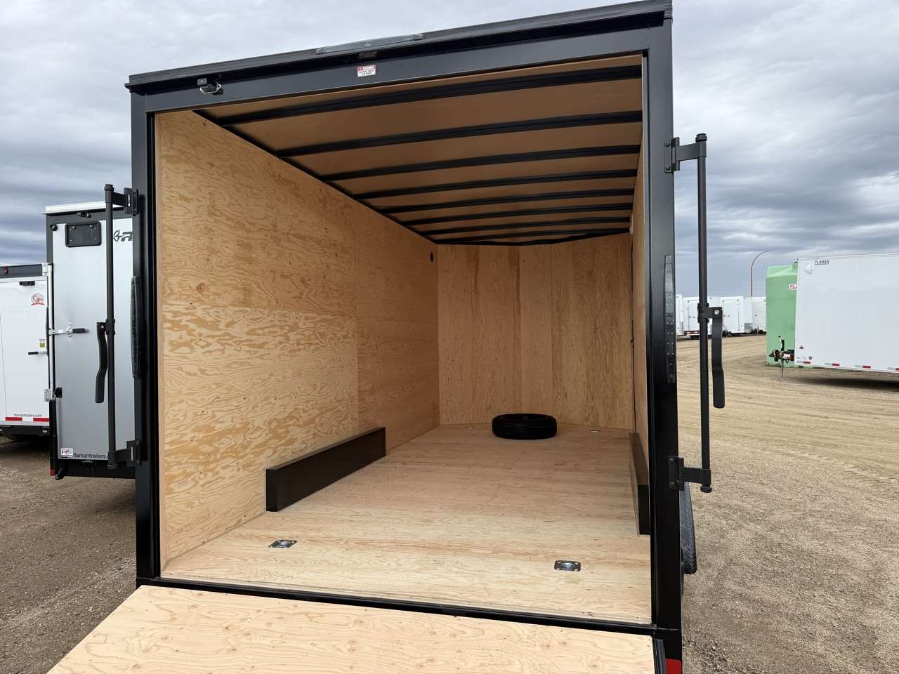 2027 Royal LCH 7'6" x 16' + V-Nose Cargo Trailer