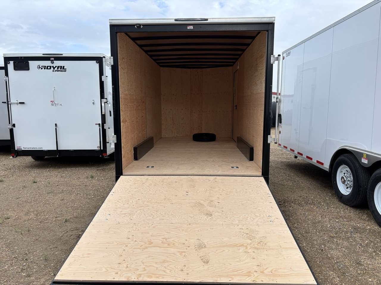 2027 Royal LCH 7'6" x 16' + V-Nose Cargo Trailer