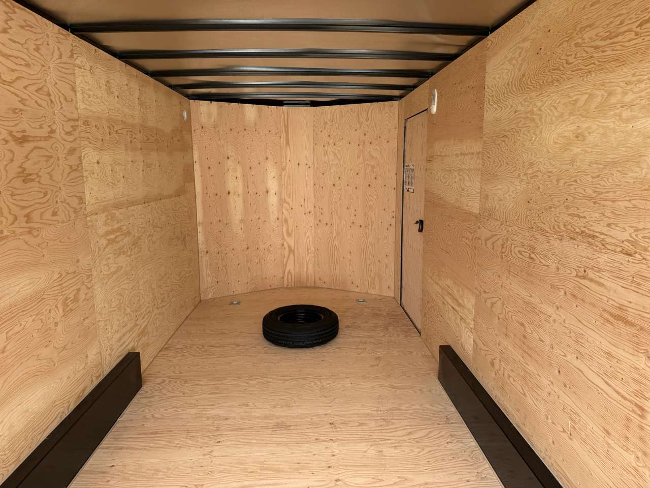 2027 Royal LCH 7'6" x 16' + V-Nose Cargo Trailer