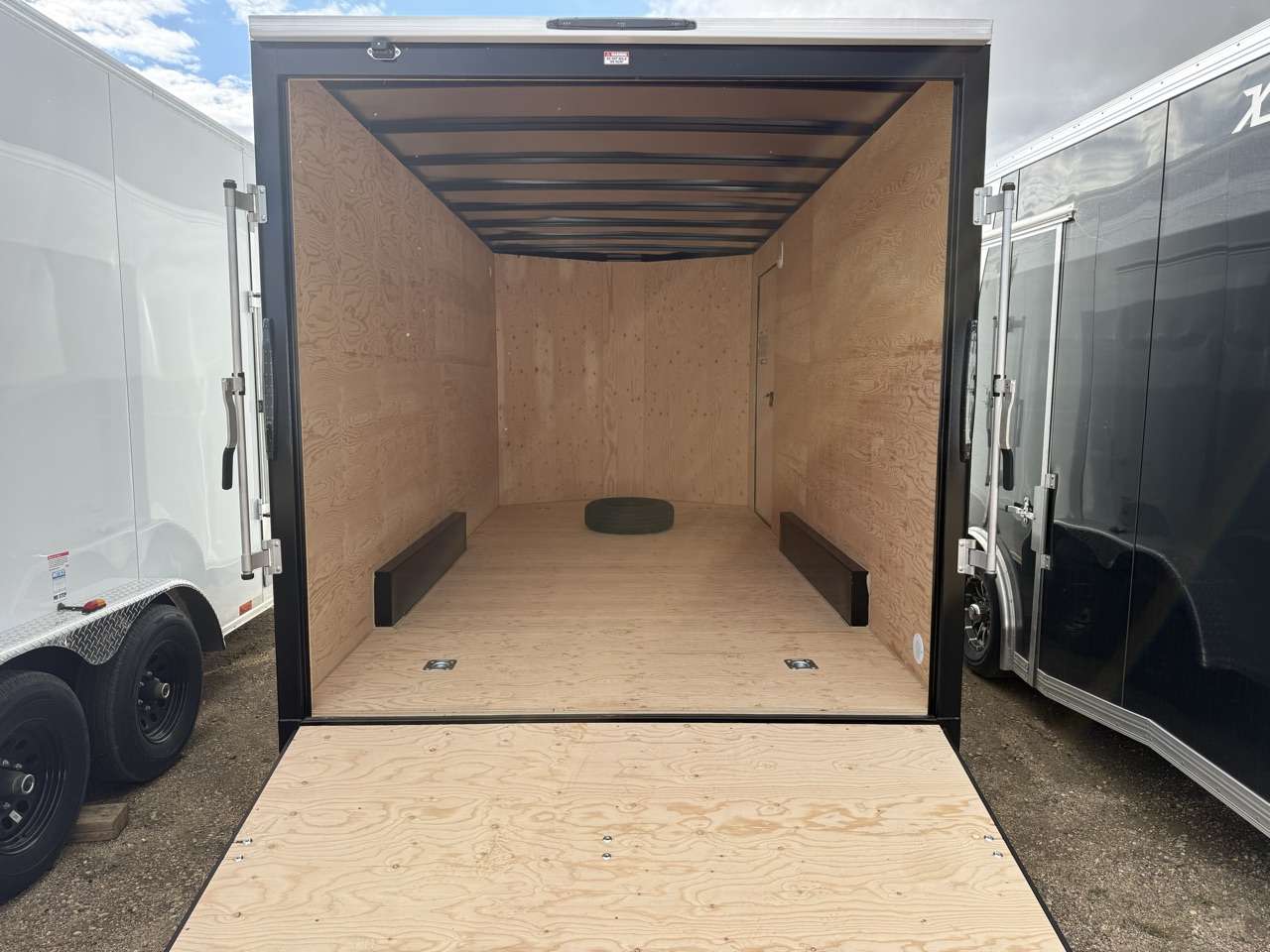 2027 Royal LCH 7'6" x 16' + V-Nose Cargo Trailer