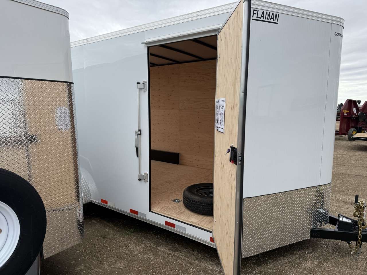 2027 Royal LCH 7'6" x 18' + V-Nose Cargo Trailer