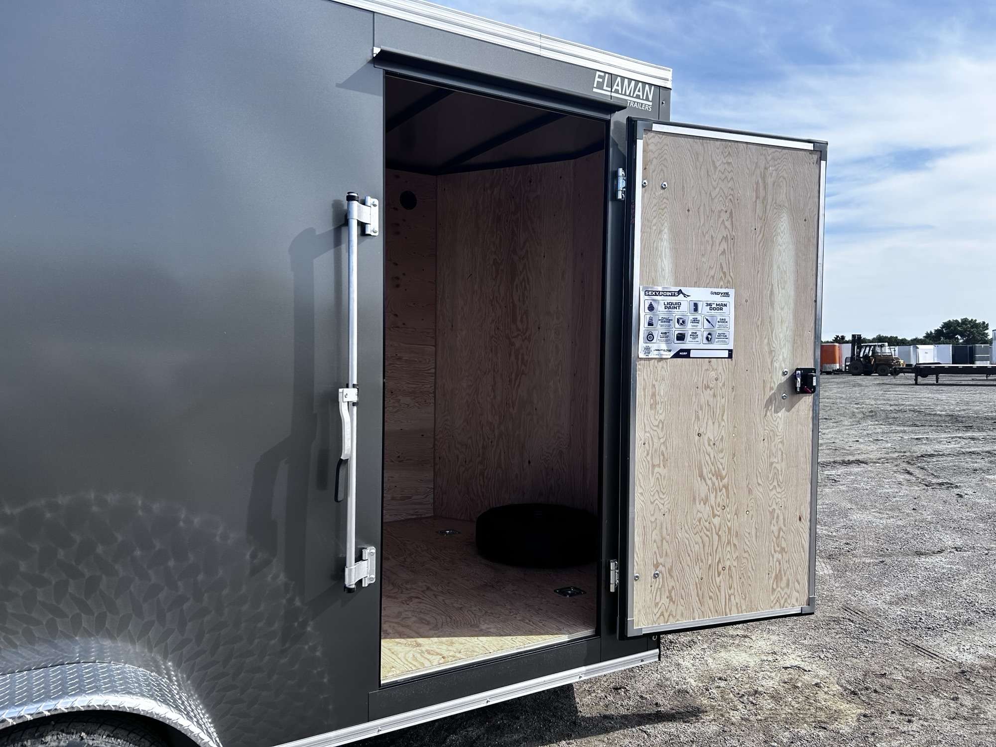 2027 Royal LCH 7' x 14' + V-Nose Cargo Trailer