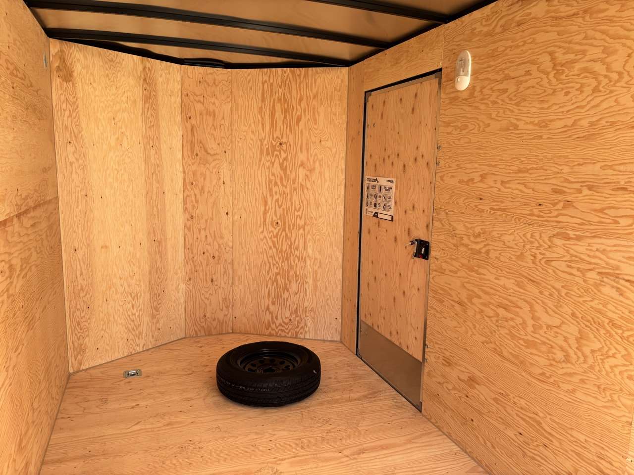 2027 Royal LCH 7' x 14' + V-Nose Cargo Trailer