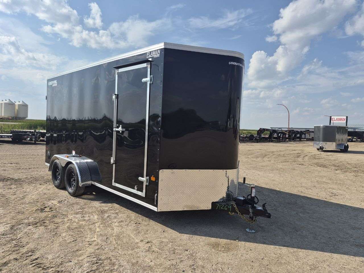 2027 Royal LCH 7' x 16' + V-Nose Cargo Trailer