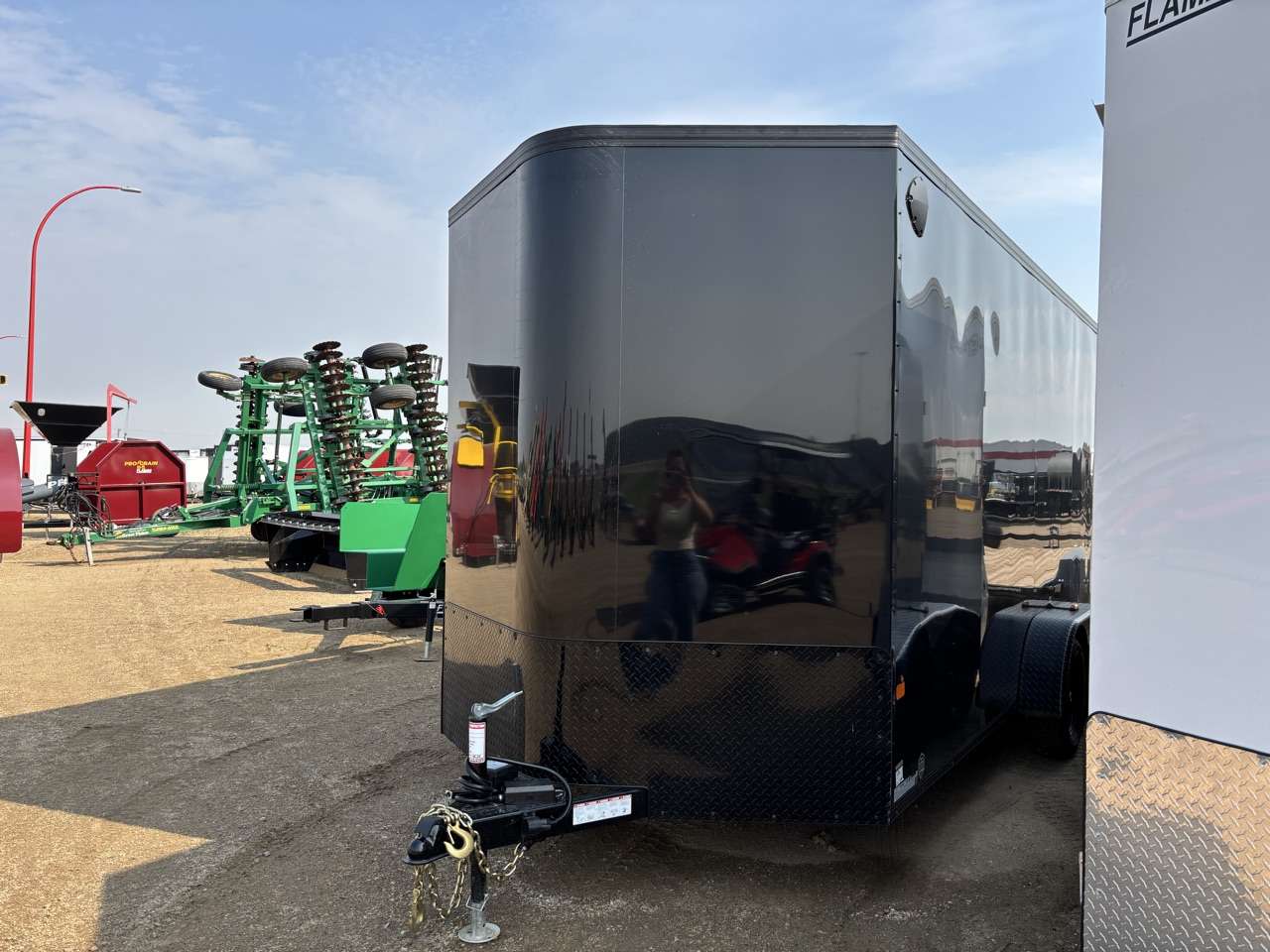 2027 Royal LCH 7' x 16' + V-Nose Cargo Trailer