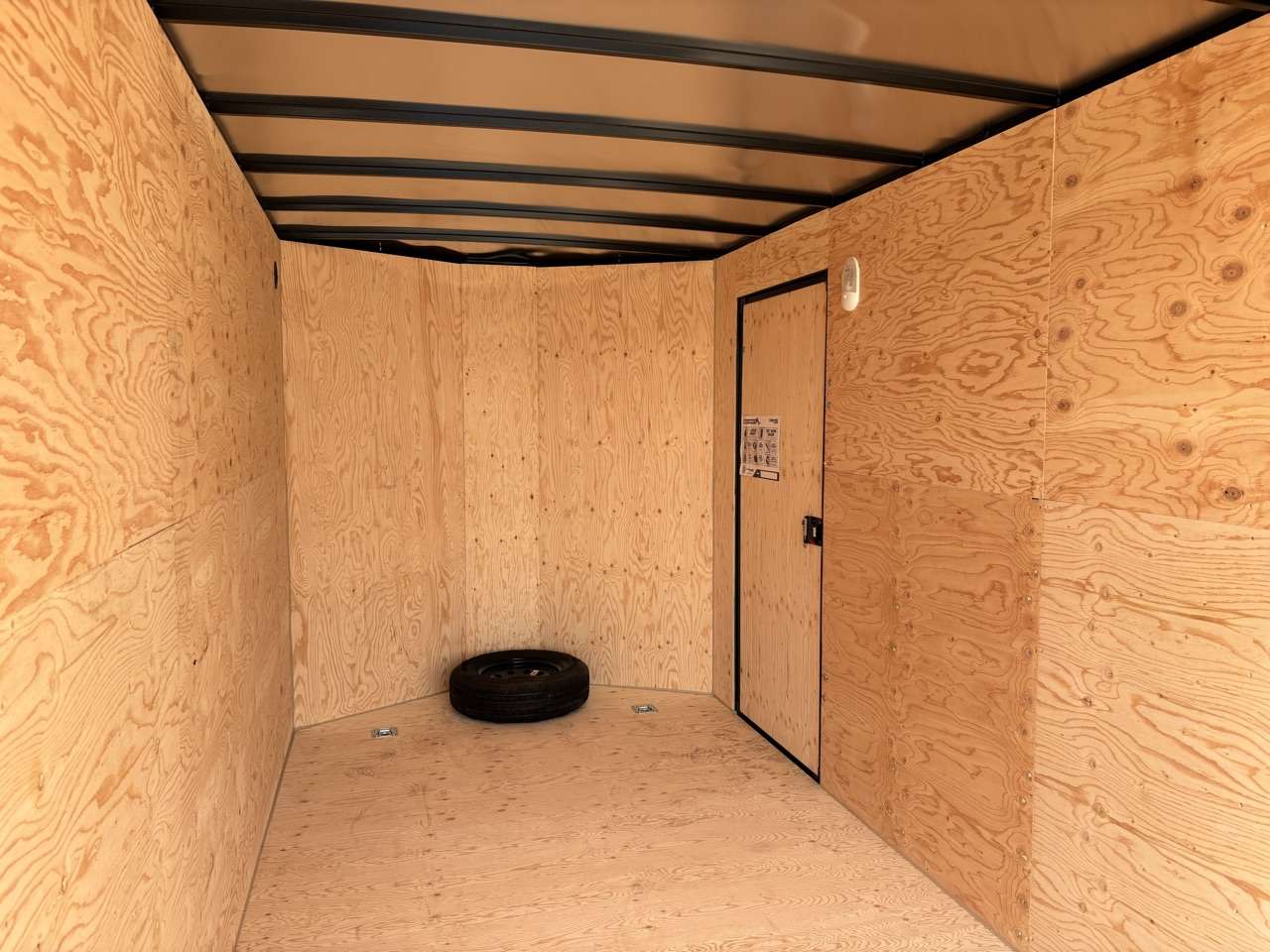 2027 Royal LCH 7' x 16' + V-Nose Cargo Trailer
