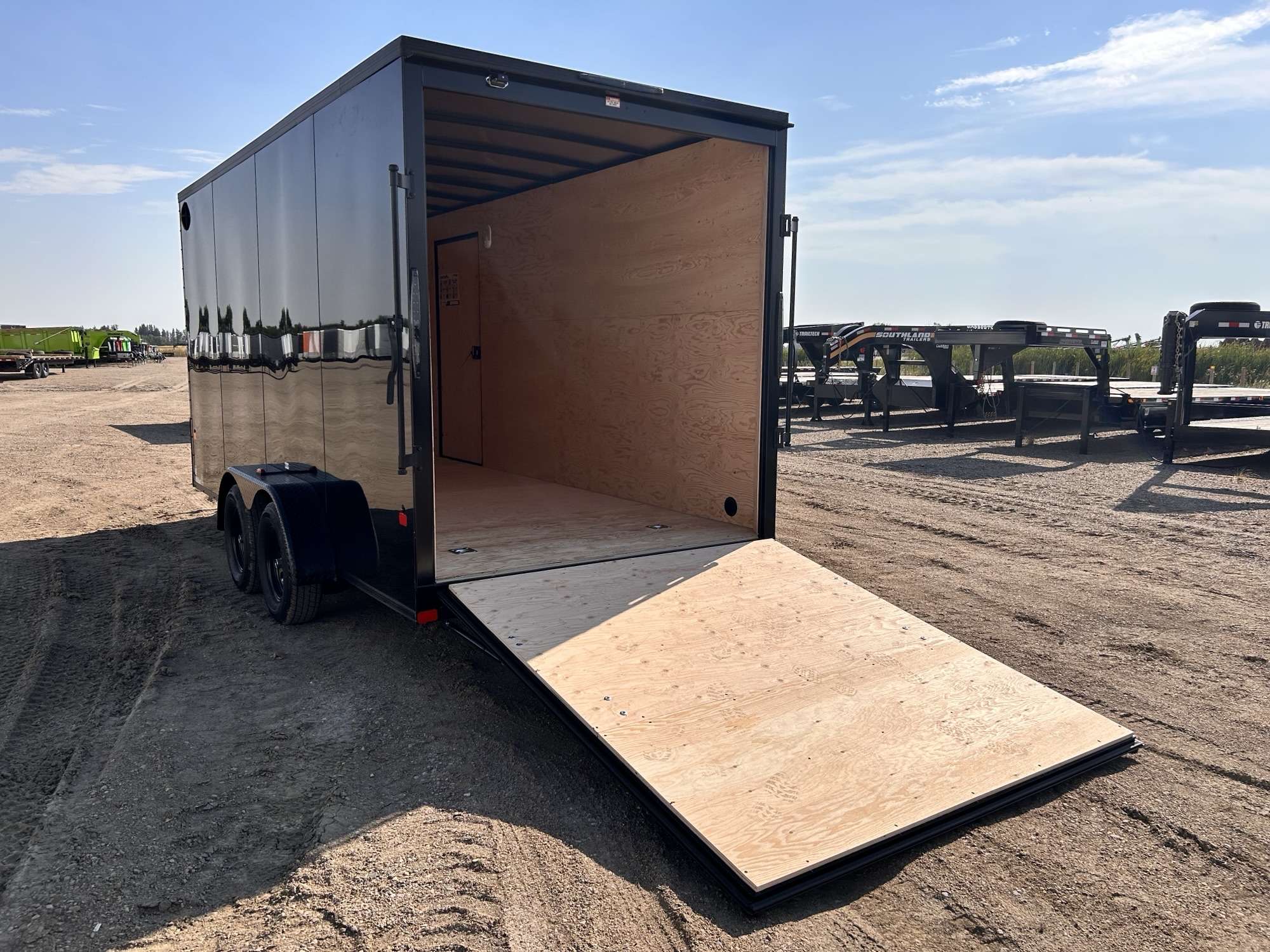 2027 Royal LCH 7' x 16' + V-Nose Cargo Trailer