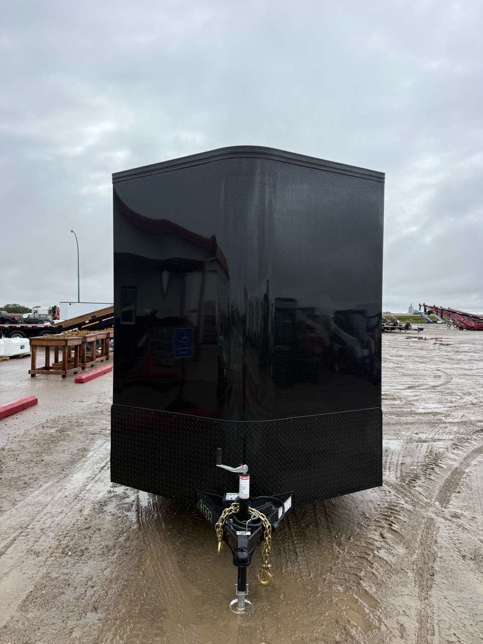 2027 Royal LCH 7' x 16' + V-Nose Cargo Trailer