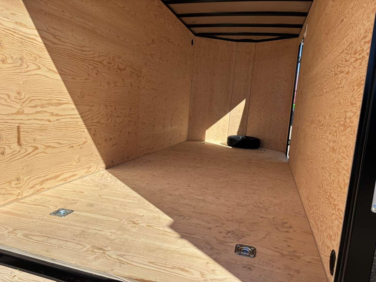 2027 Royal LCH 7' x 16' + V-Nose Cargo Trailer