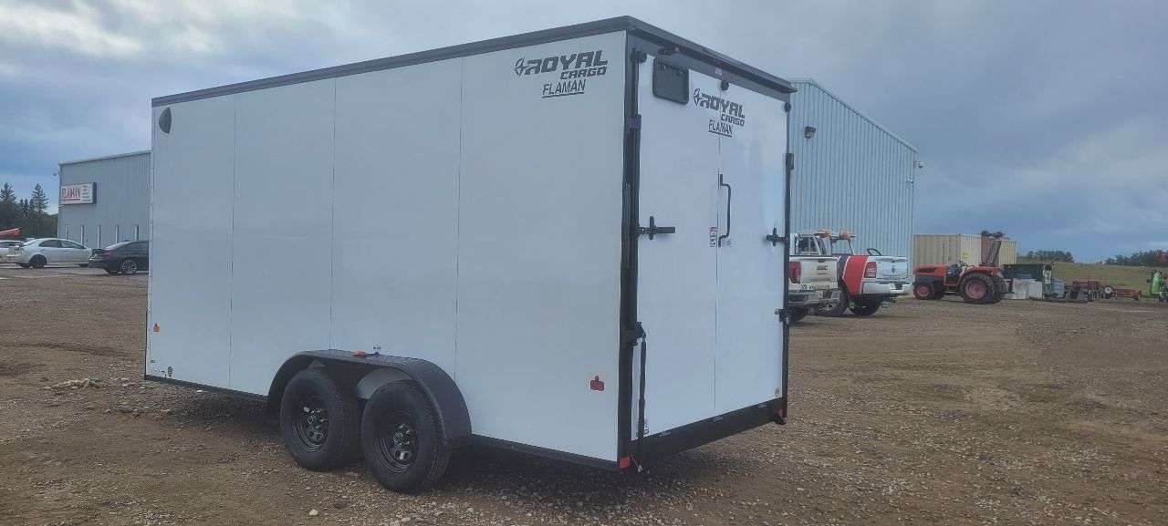 2027 Royal LCH 7' x 16' + V-Nose Cargo Trailer