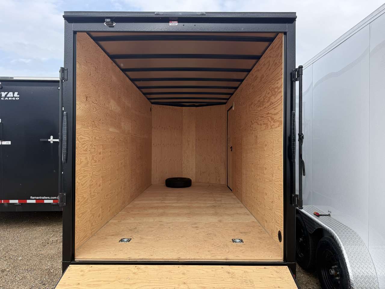 2027 Royal LCH 7' x 16' + V-Nose Cargo Trailer