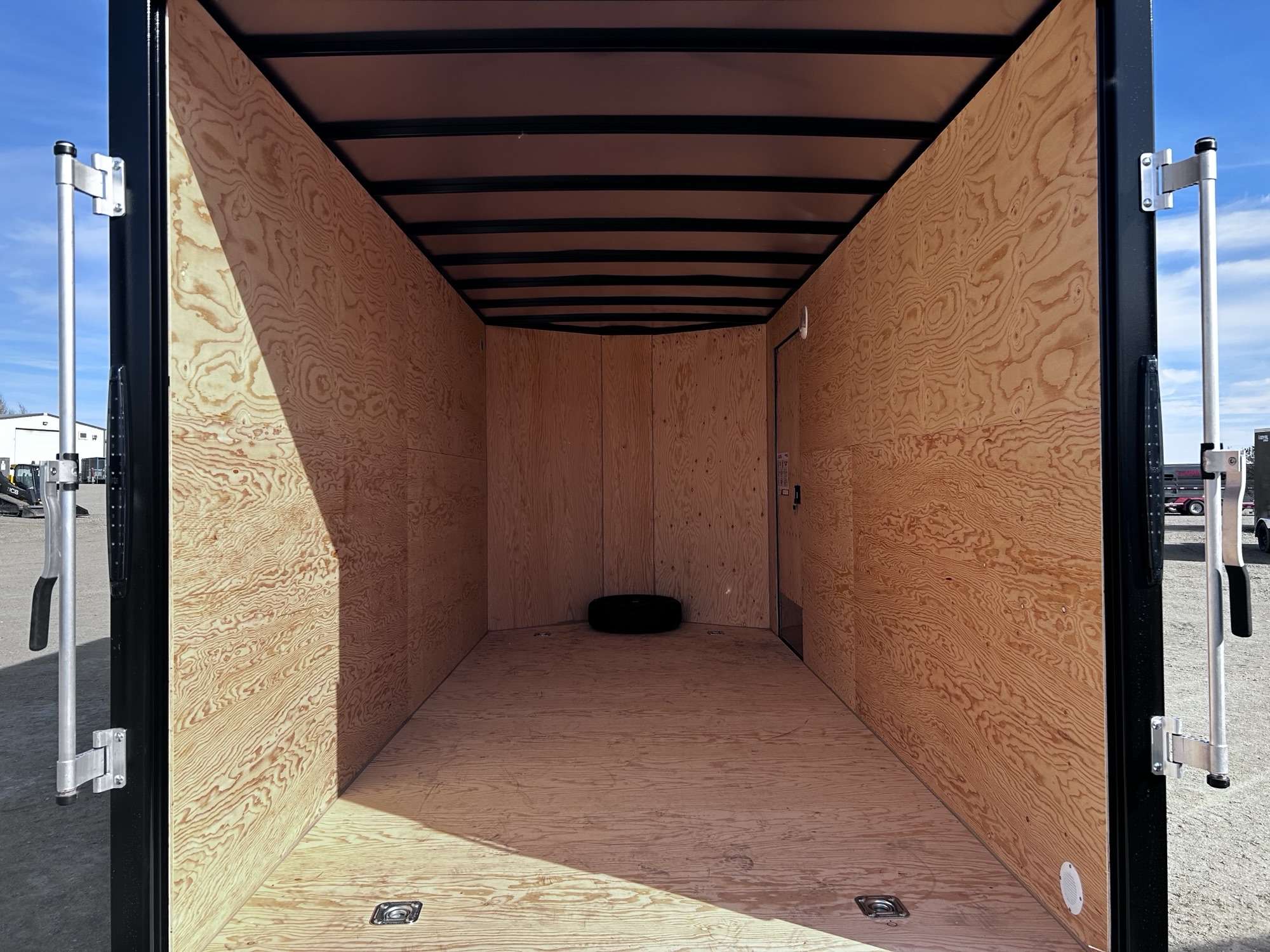 2027 Royal LCH 7' x 16' + V-Nose Cargo Trailer