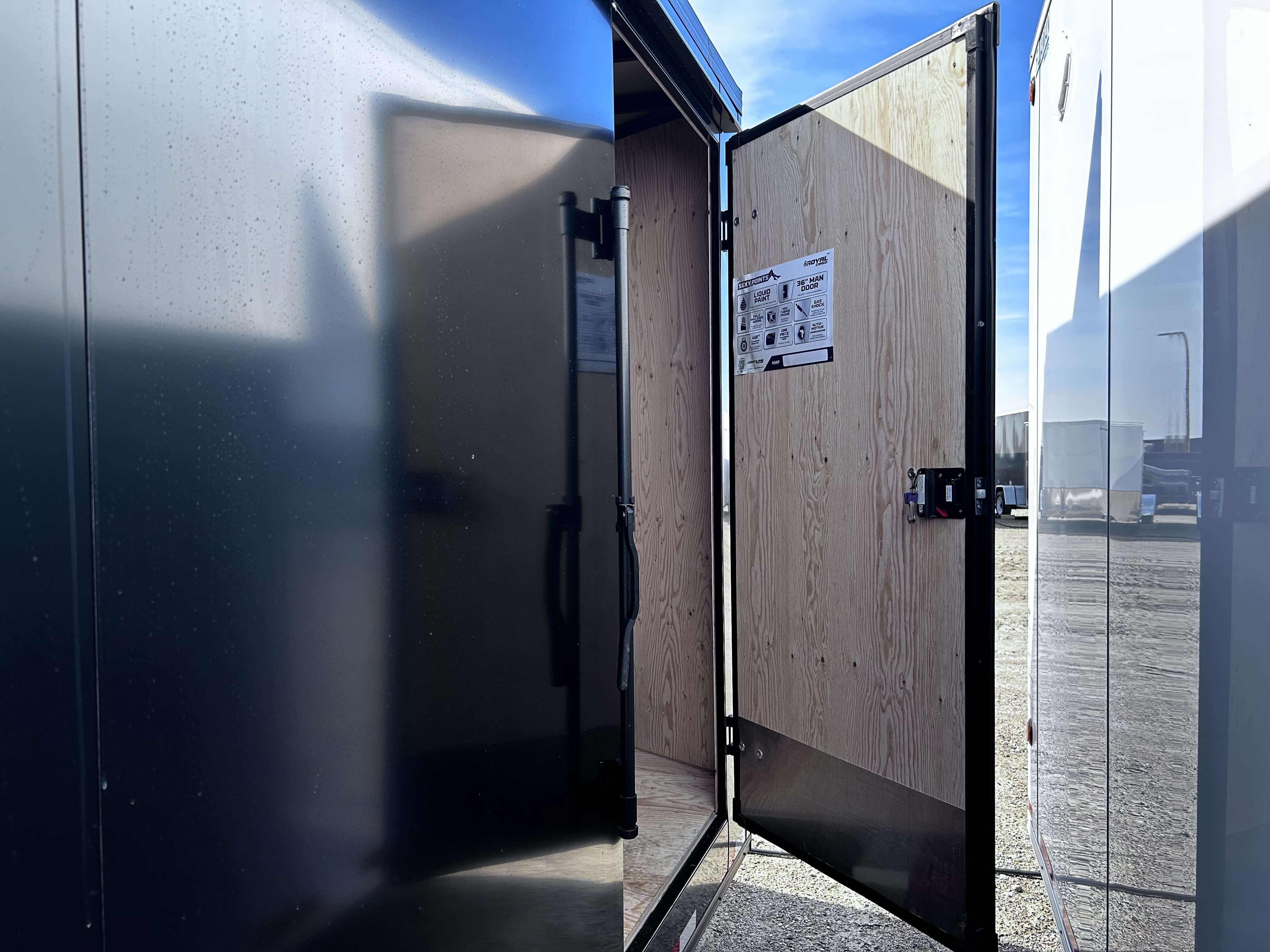 2027 Royal LCH 8'6" x 16' + V-Nose Cargo Trailer