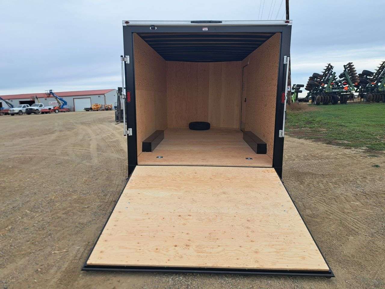 2027 Royal LCH 8'6" x 16' + V-Nose Cargo Trailer