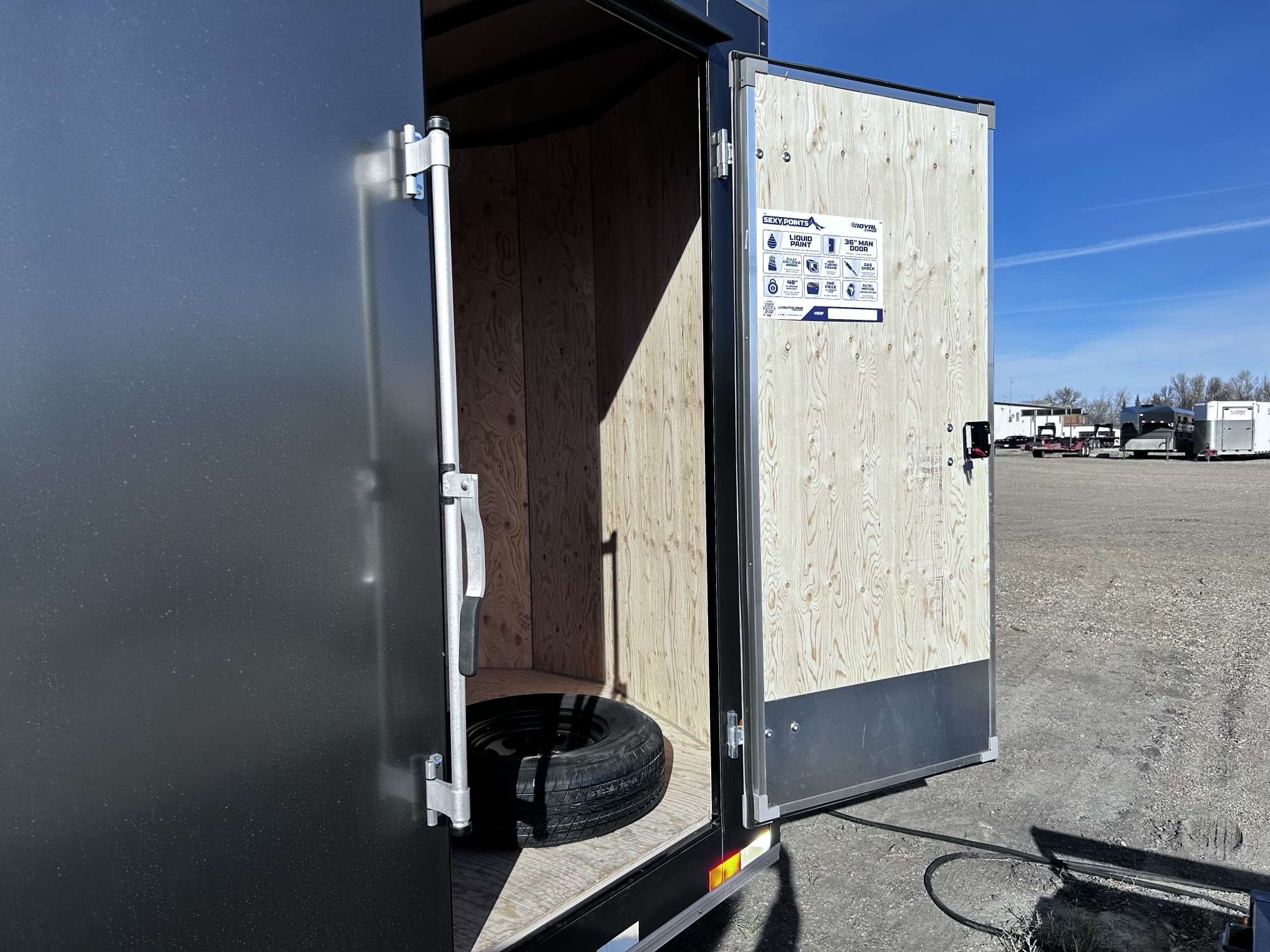 2027 Royal LCH 8'6" x 16' + V-Nose Cargo Trailer