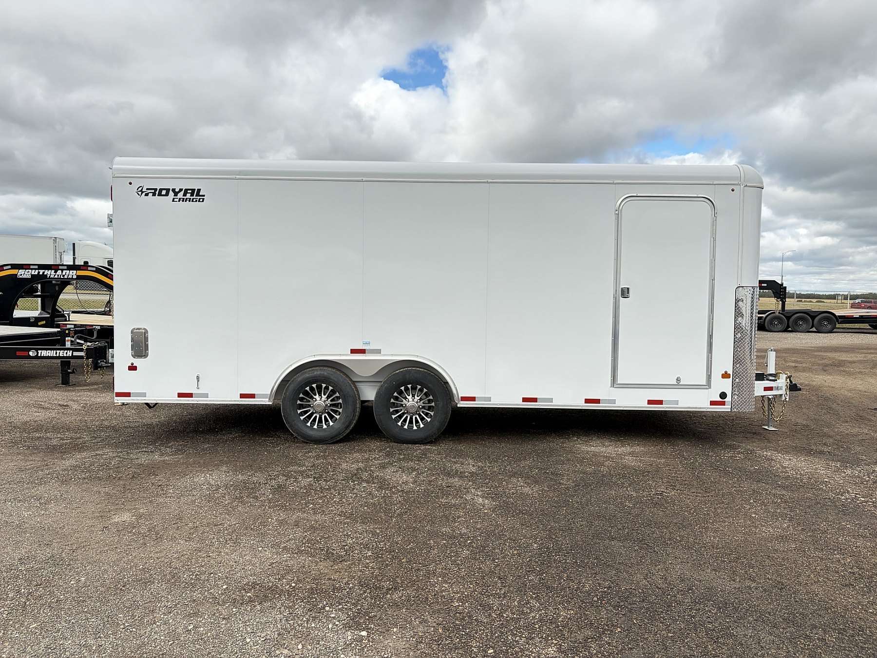 2027 Royal Original 8.5'x20' Enclosed Trailer w/ Barn Door