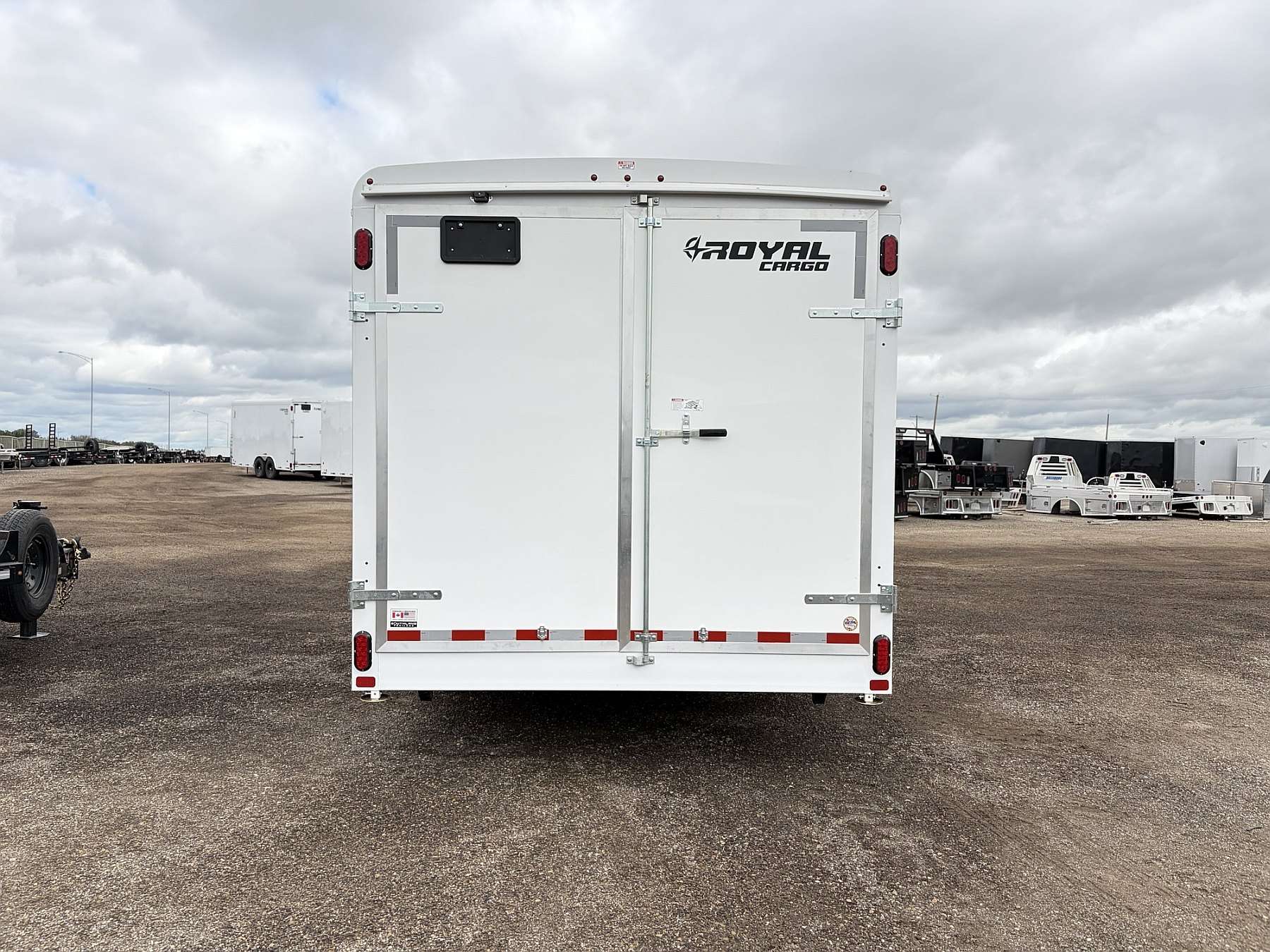 2027 Royal Original 8.5'x20' Enclosed Trailer w/ Barn Door