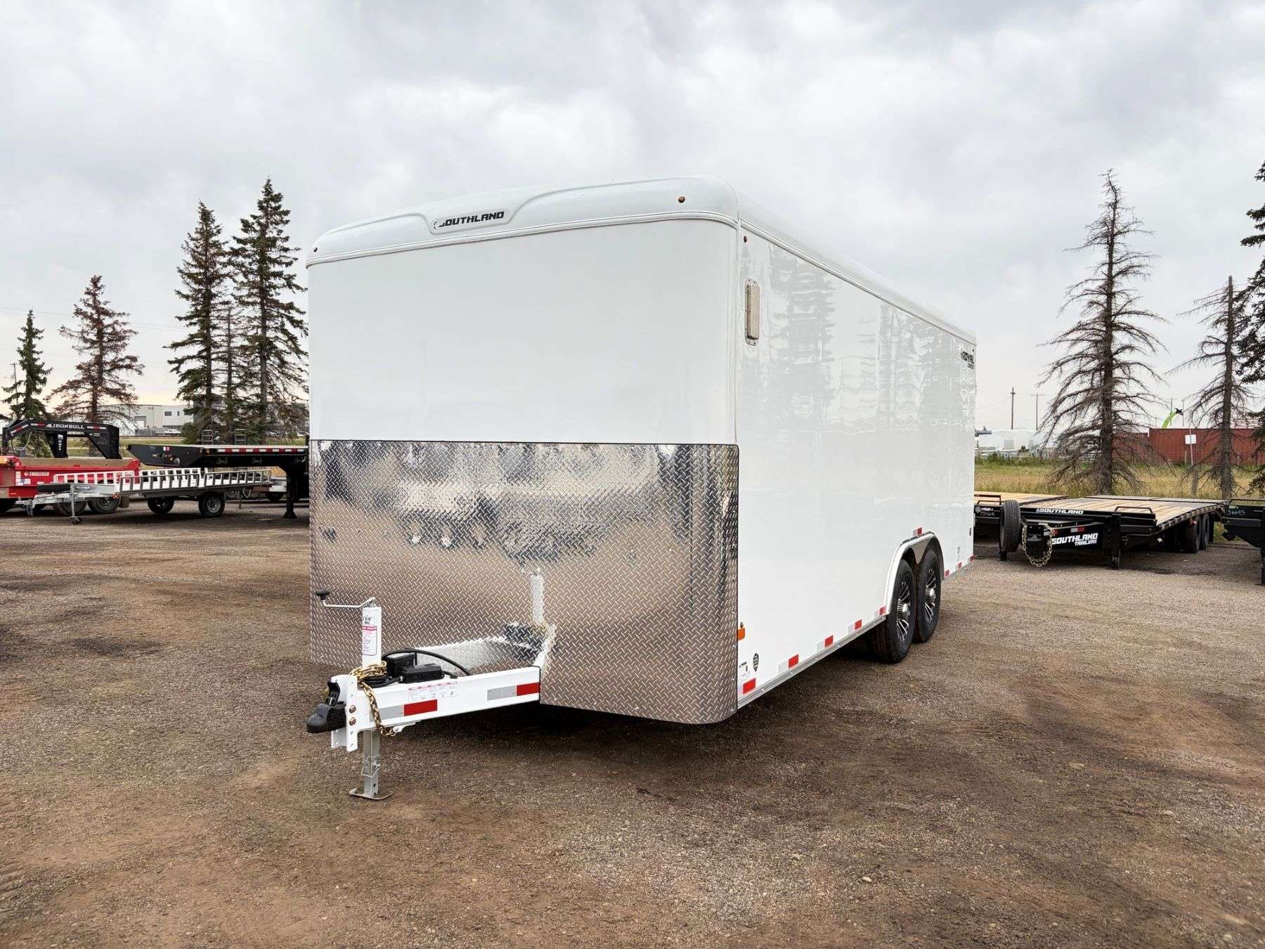 2027 Royal Original 8.5'x20' Enclosed Trailer w/ Barn Door