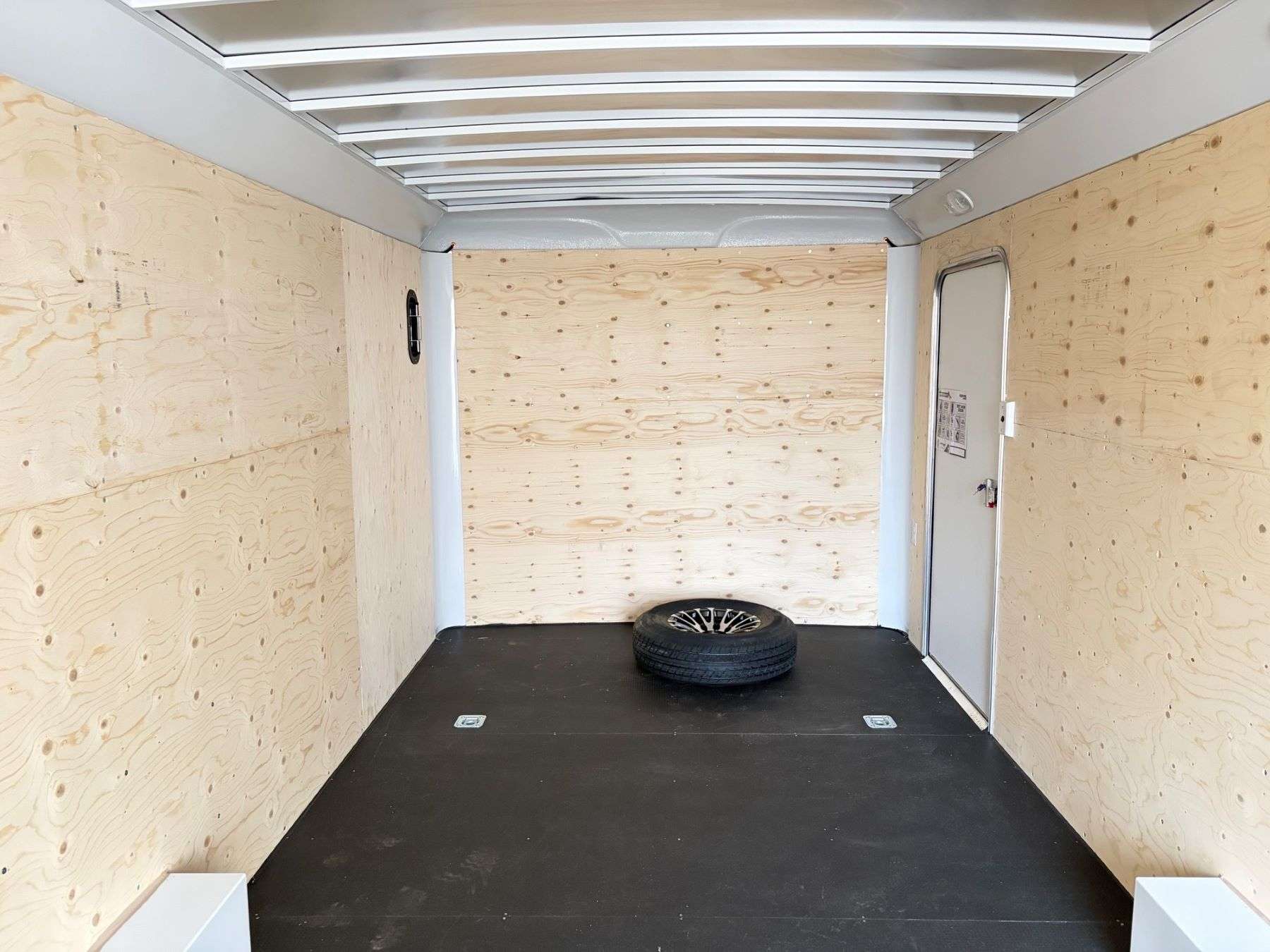 2027 Royal Original 8.5'x20' Enclosed Trailer w/ Barn Door