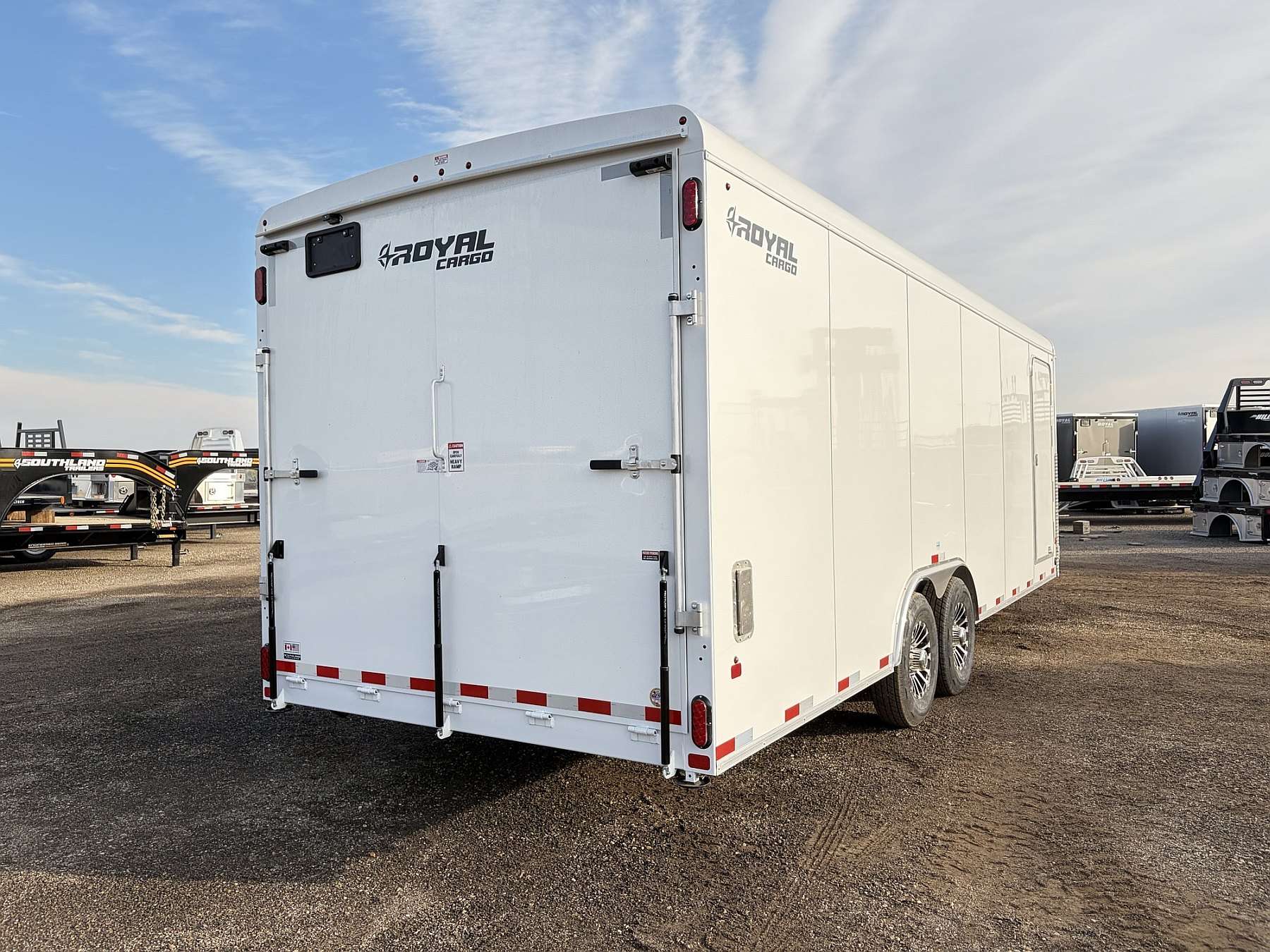 2027 Royal Original 8.5'x24' Enclosed Cargo w/ Dovetail