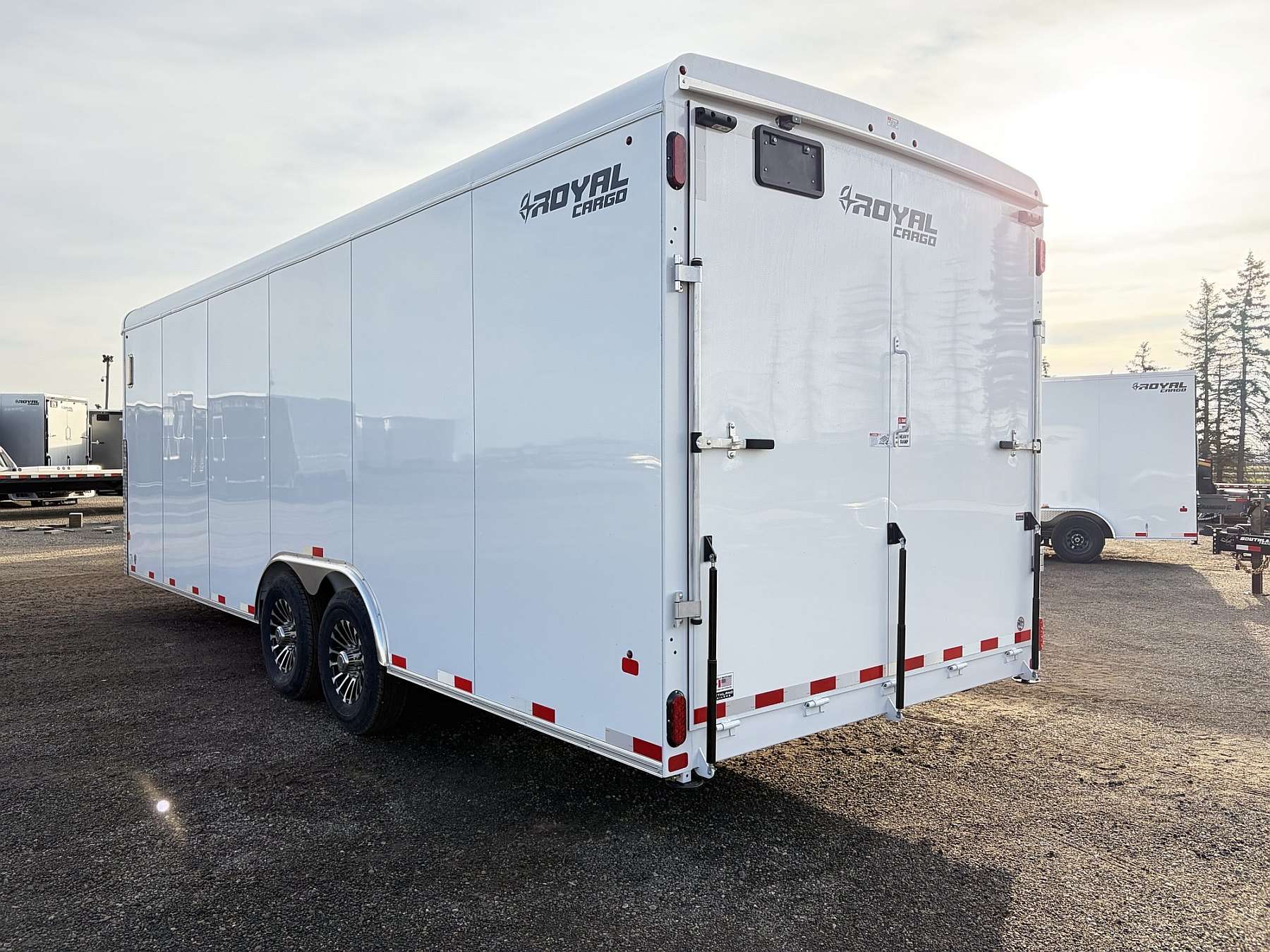 2027 Royal Original 8.5'x24' Enclosed Cargo w/ Dovetail