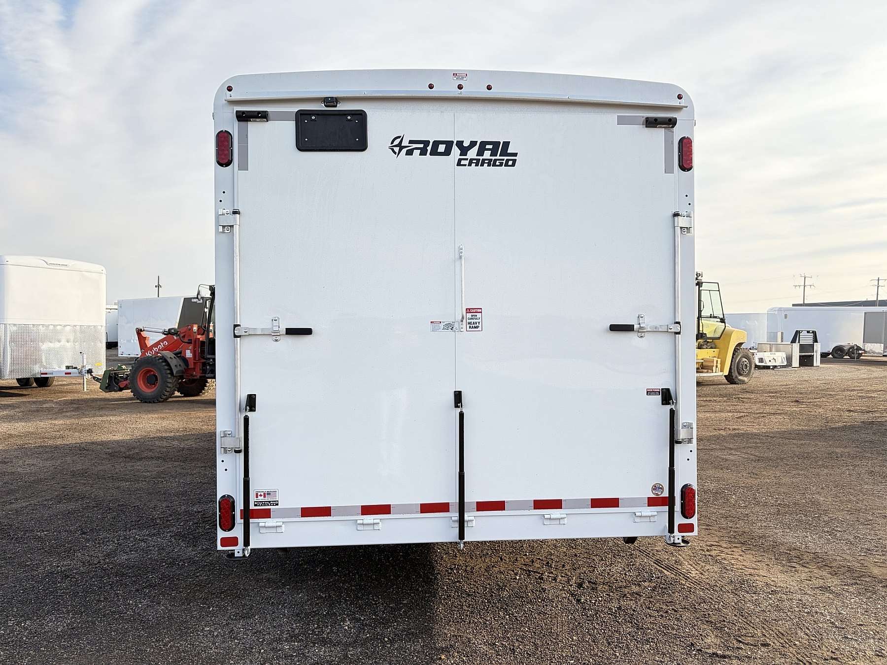 2027 Royal Original 8.5'x24' Enclosed Cargo w/ Dovetail