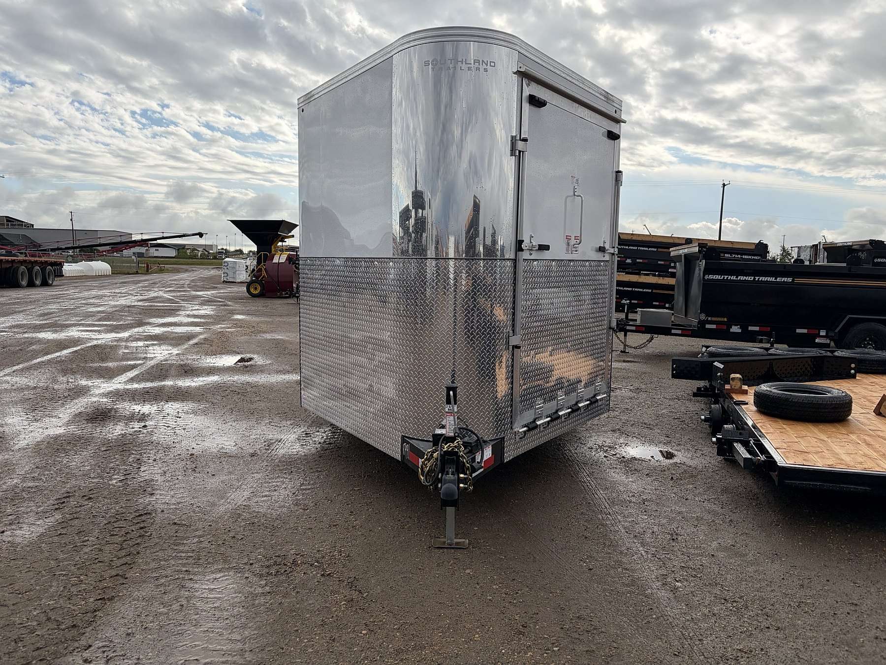 2027 Royal XR 8'x22' + 4' Lowboy Enclosed Sled Trailer