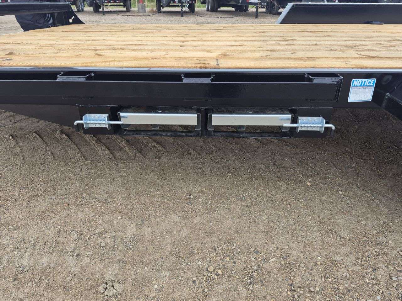 2027 Southland 16' Flat Deck Tandem 3.5K Trailer
